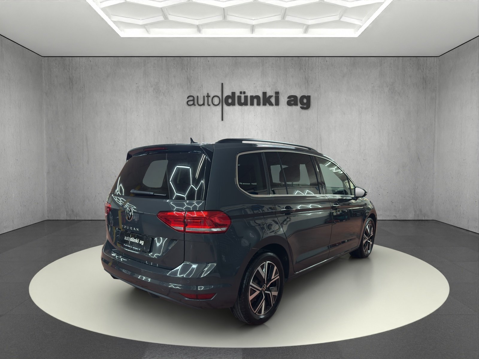 VW Touran 1.5 TSI EVO Comfortline DSG, Essence, Occasion / Utilisé, Automatique - 3