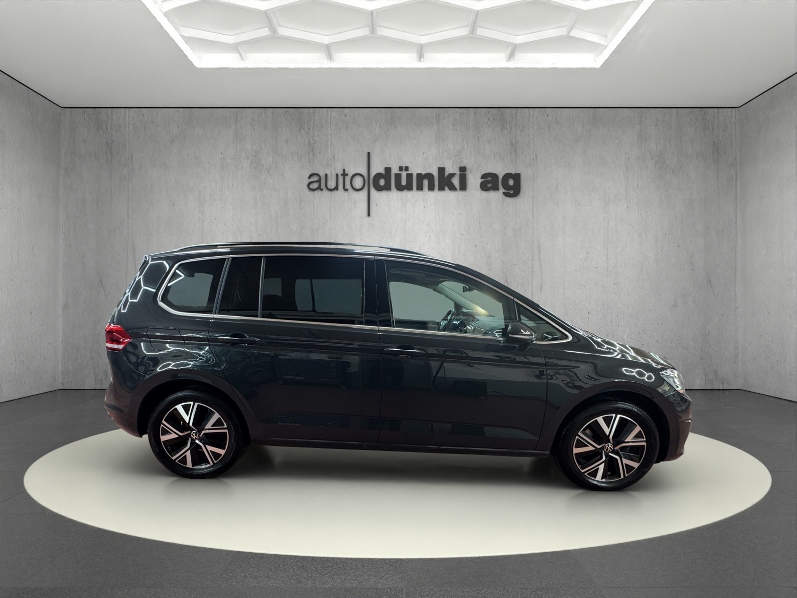 VW Touran 1.5 TSI EVO Comfortline DSG, Essence, Occasion / Utilisé, Automatique - 6