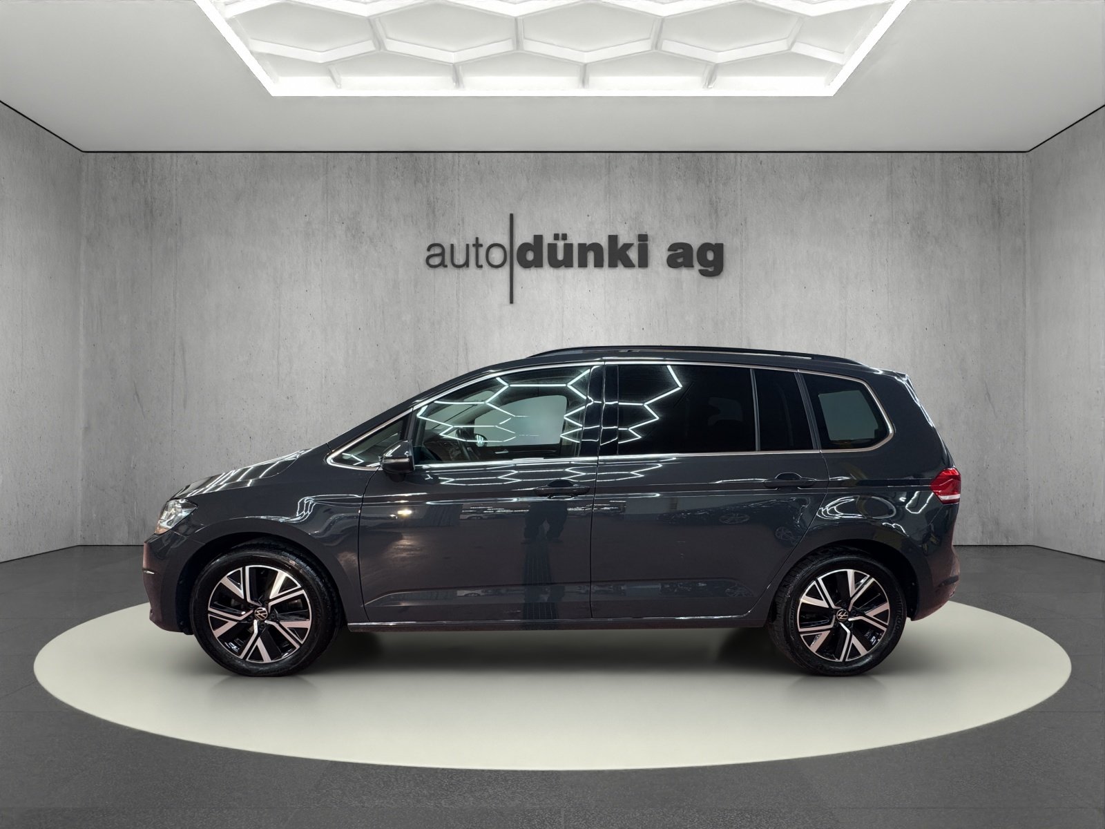 VW Touran 1.5 TSI EVO Comfortline DSG, Essence, Occasion / Utilisé, Automatique - 7