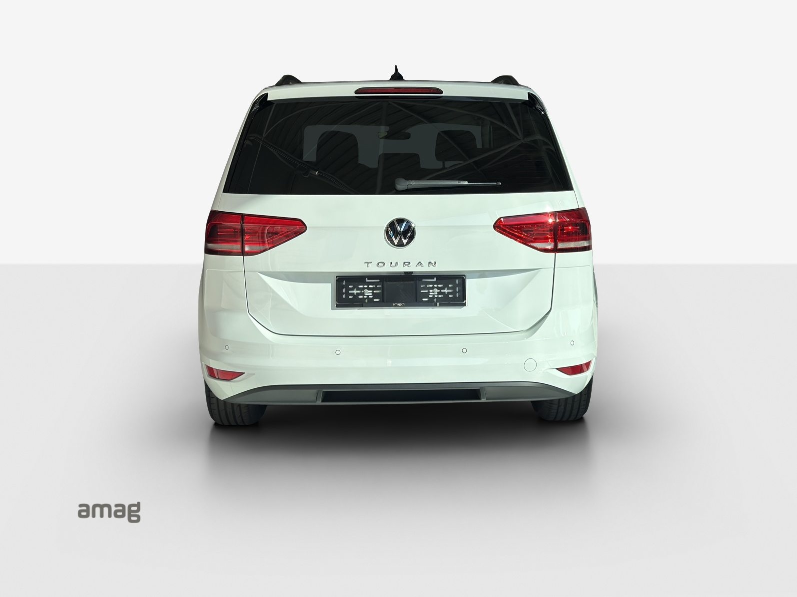 VW Touran UNITED, Essence, Occasion / Utilisé, Automatique - 4
