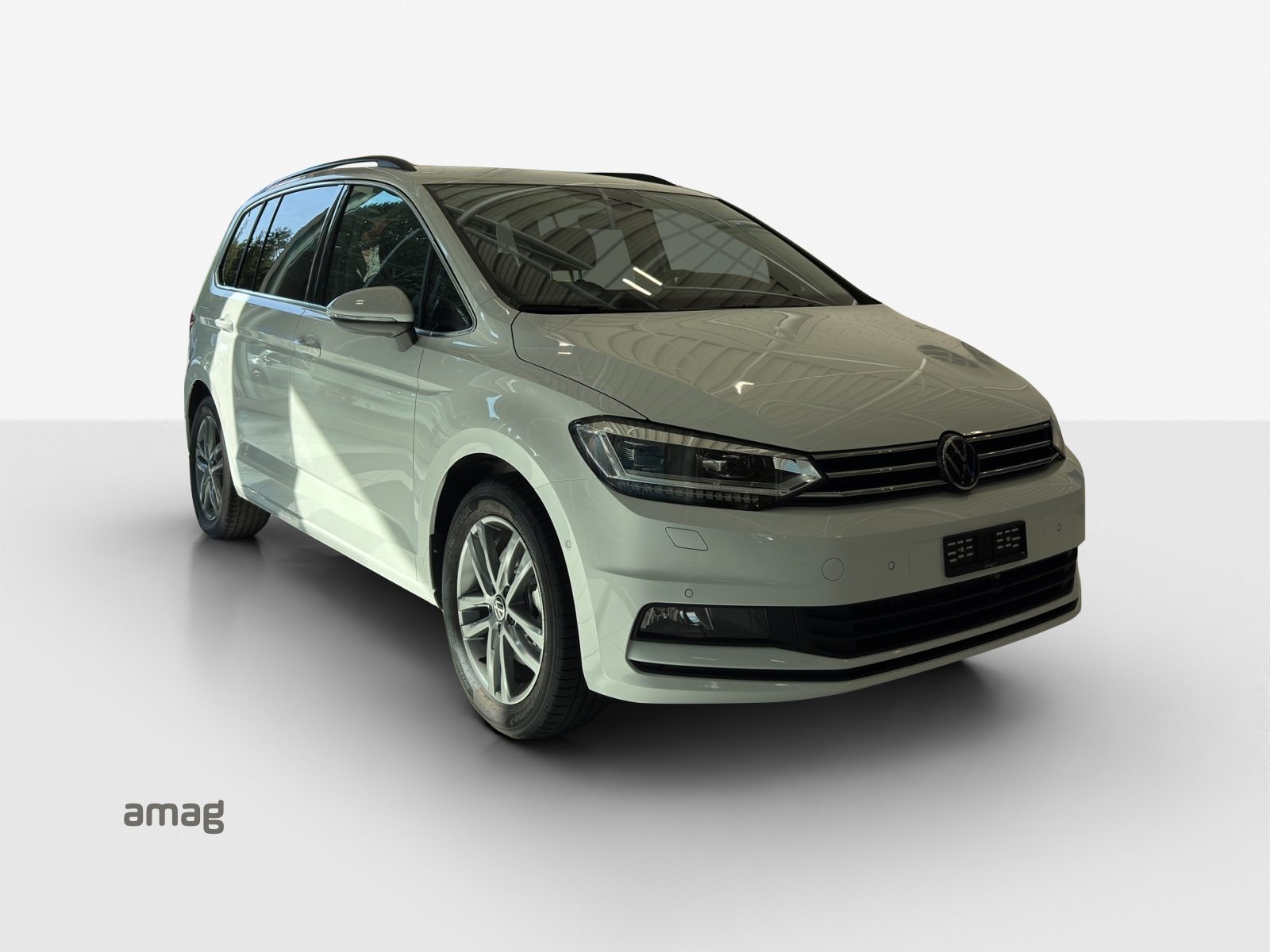 VW Touran UNITED, Essence, Occasion / Utilisé, Automatique - 6