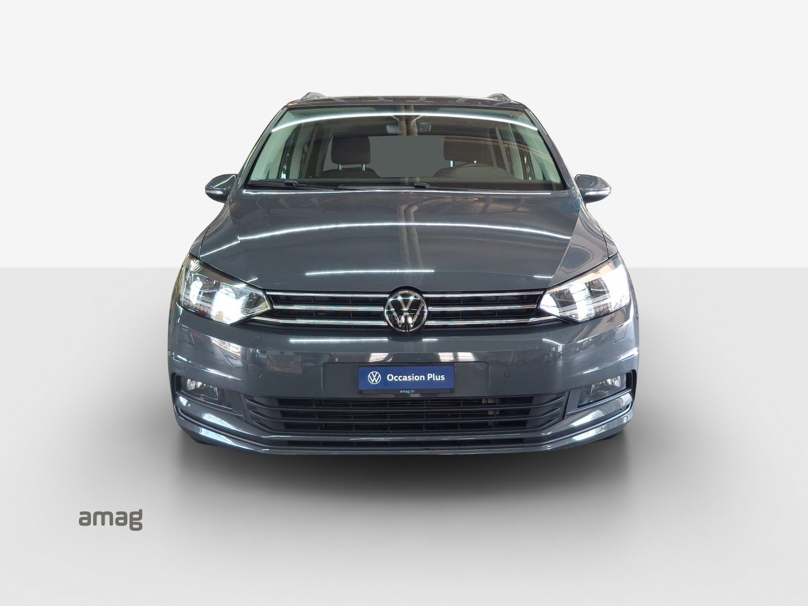 VW Touran UNITED, Essence, Occasion / Utilisé, Automatique - 6