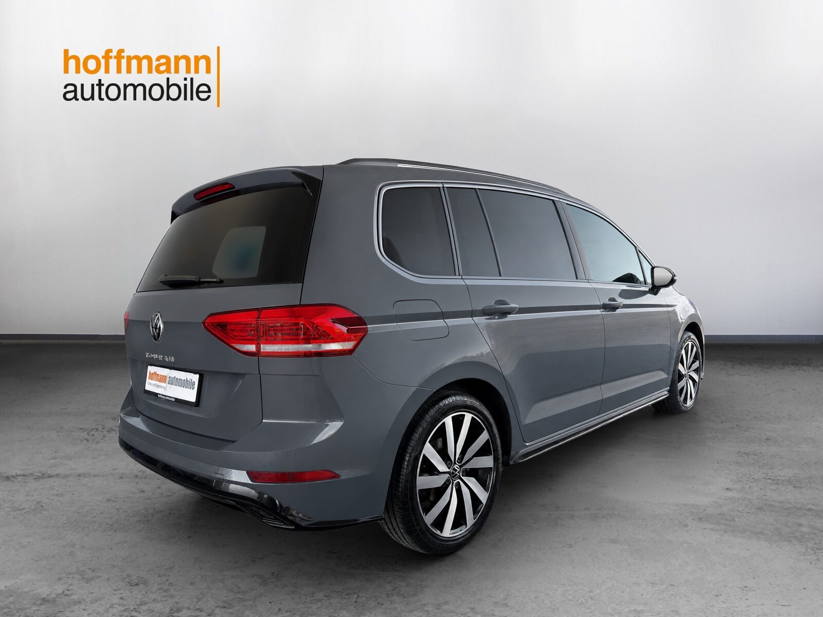 VW Touran Highline, Essence, Occasion / Utilisé, Automatique - 4