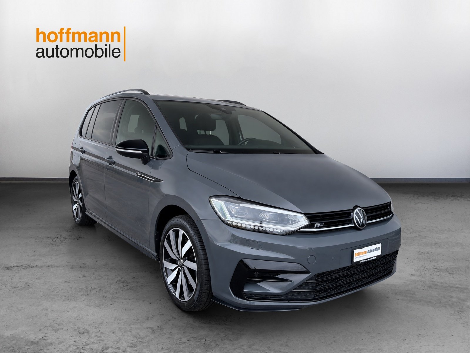 VW Touran 1.5 TSI EVO Highline DSG, Petrol, Second hand / Used, Automatic - 3