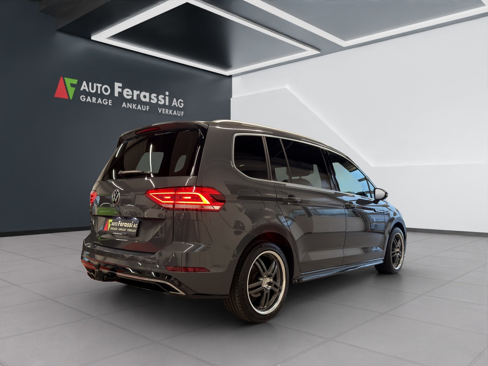 VW Touran 2.0 TDI BlueMotion Technology Highline R-Line DSG, Diesel, Occasioni / Usate, Automatico - 6