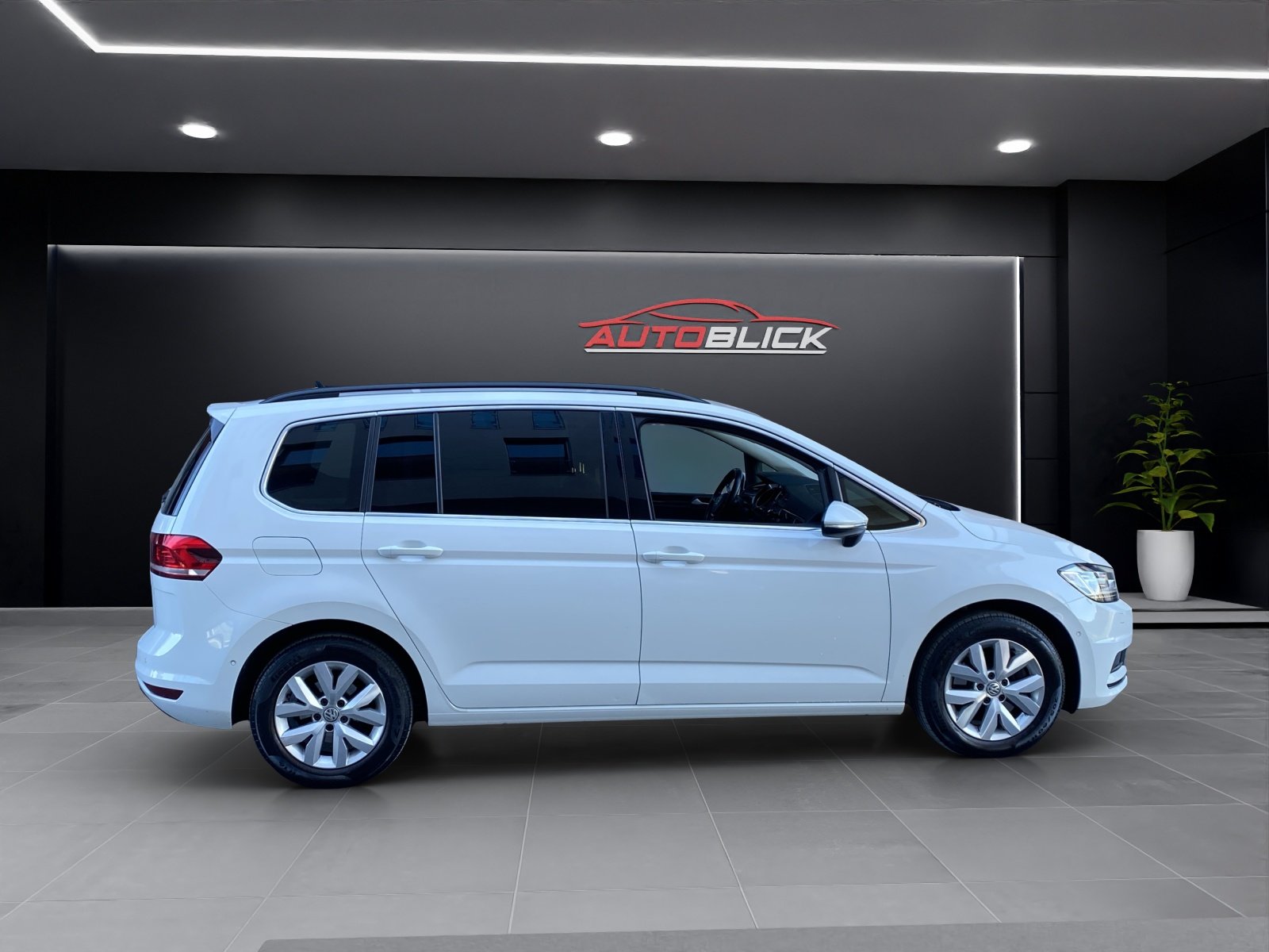 VW Touran 1.5 Benzin TSI 150-PS DSG-Automat 7-Plätzer Frisc, Petrol, Second hand / Used, Automatic - 5