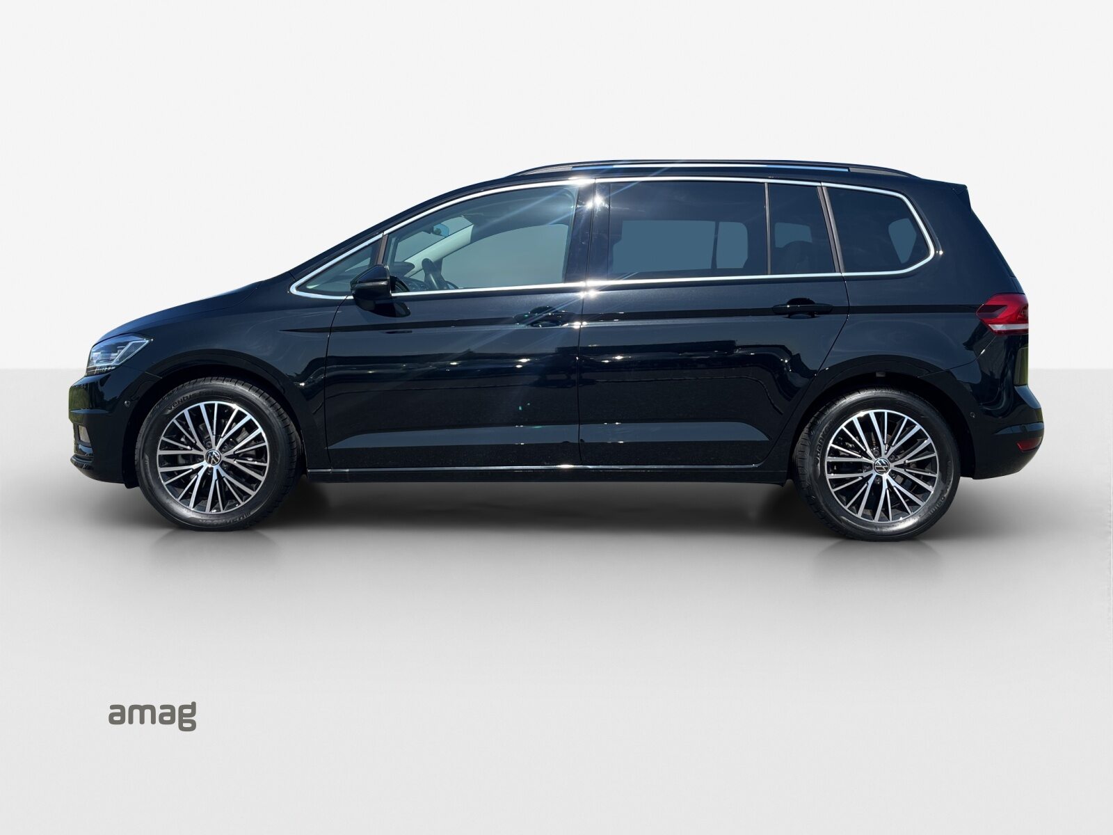 VW Touran Comfortline, Essence, Occasion / Utilisé, Automatique - 2