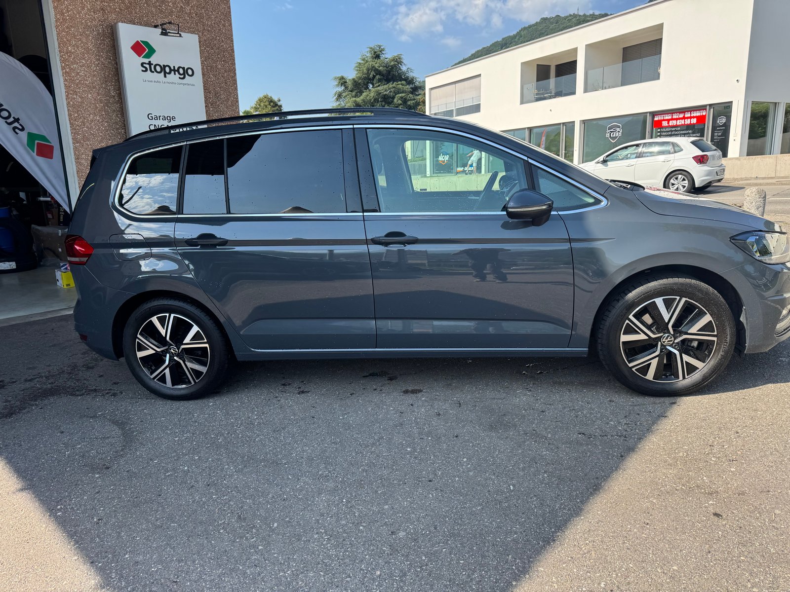 VW Touran 1.5 TSI EVO Comfortline DSG, Benzin, Occasion / Gebraucht, Automatik - 4
