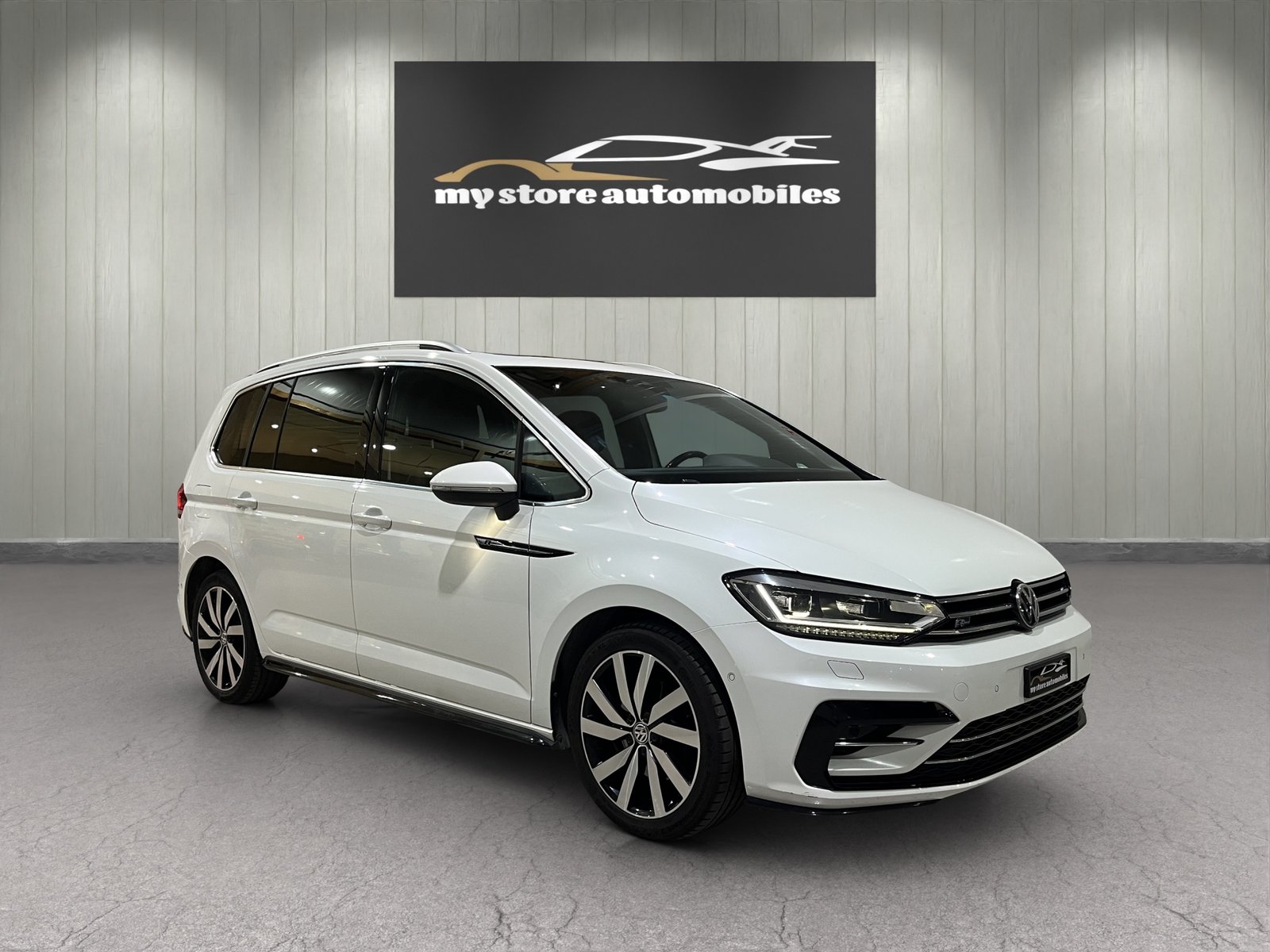 VW Touran 1.8 TSI R-LINE BlueMotion Technology Highline DSG