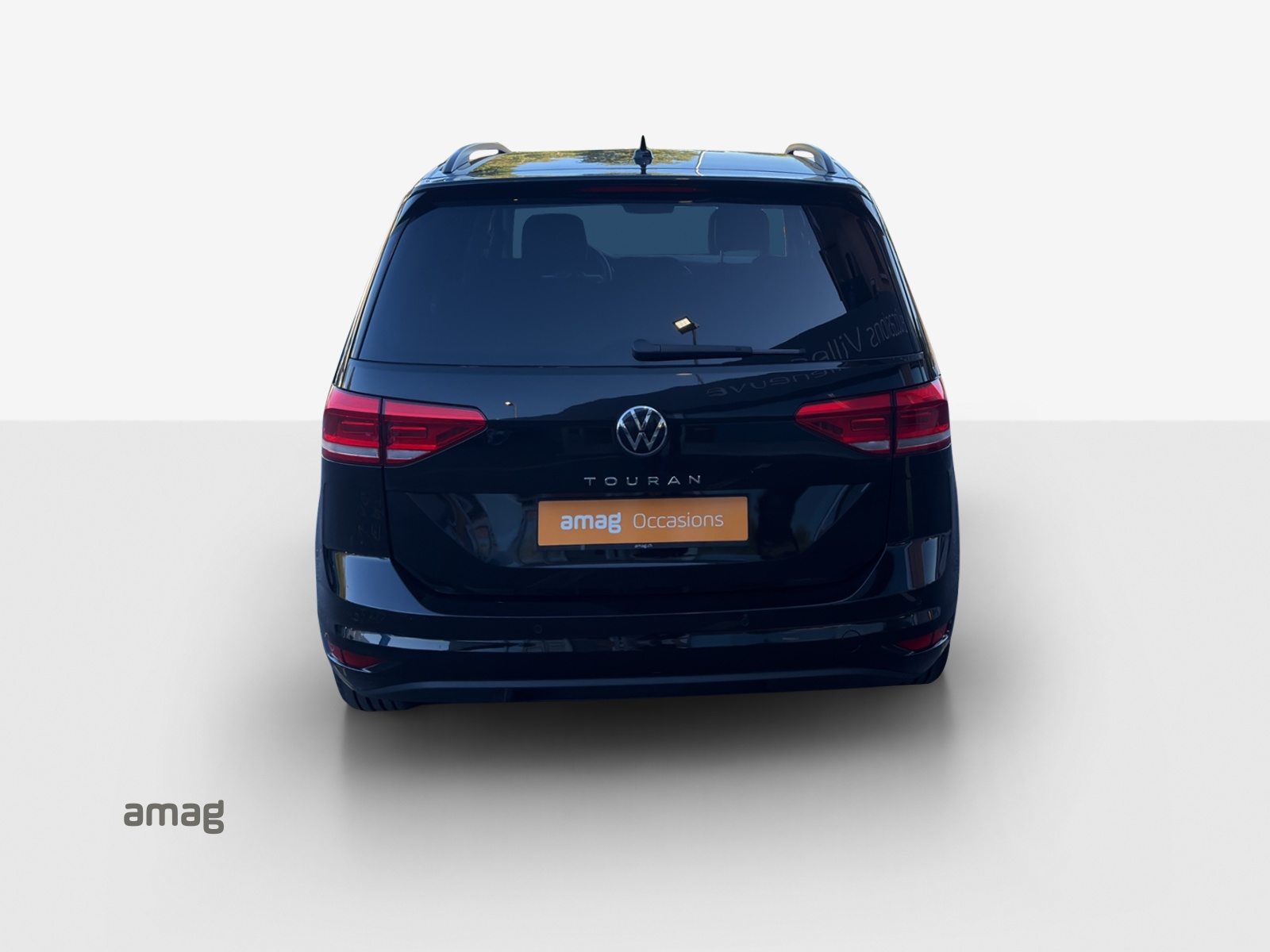 VW Touran Comfortline, Petrol, Second hand / Used, Automatic - 4