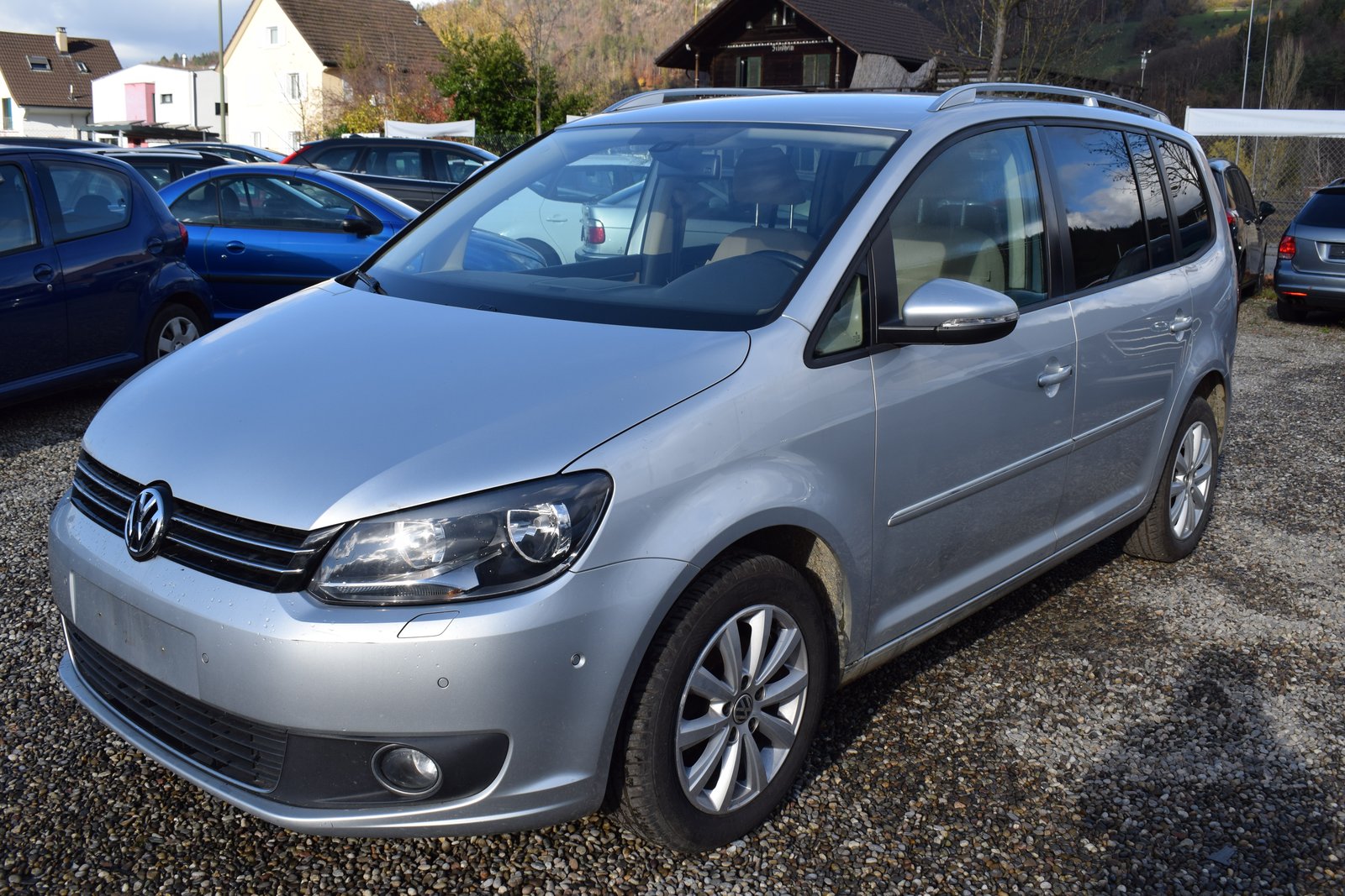 VW Touran 1.4 TSI Trendline DSG, Petrol, Second hand / Used, Automatic - 2