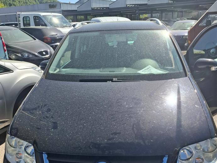 VW Touran 2.0 FSI Trendline, Essence, Occasion / Utilisé, Manuelle