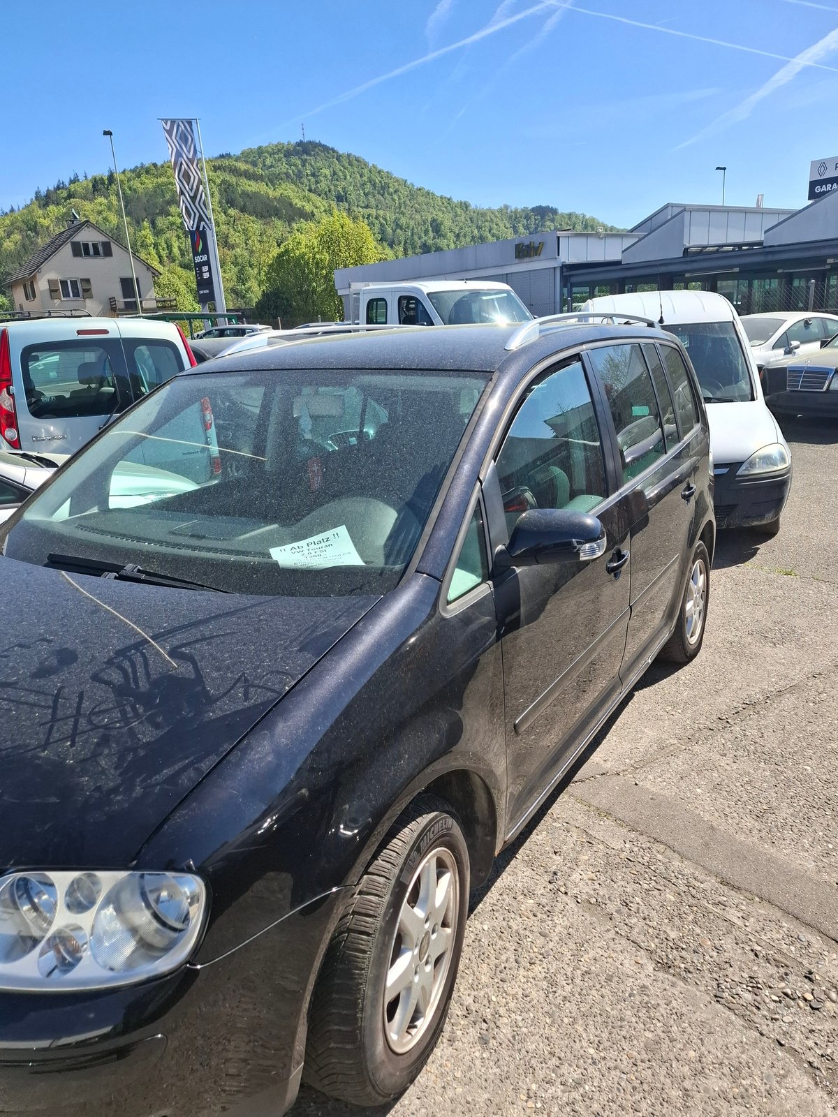 VW Touran 2.0 FSI Trendline, Petrol, Second hand / Used, Manual - 3