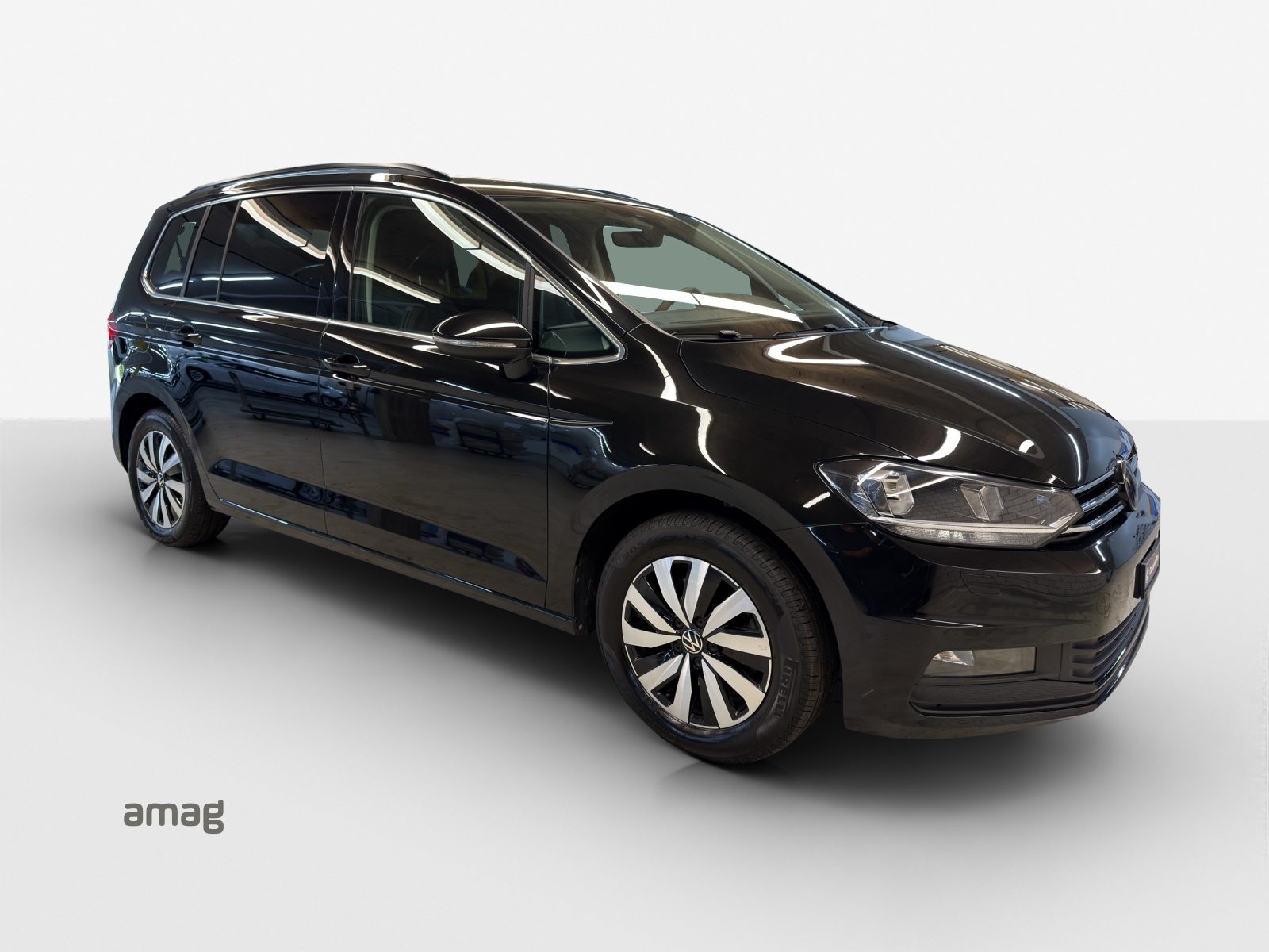 VW Touran Comfortline, Petrol, Second hand / Used, Automatic - 6