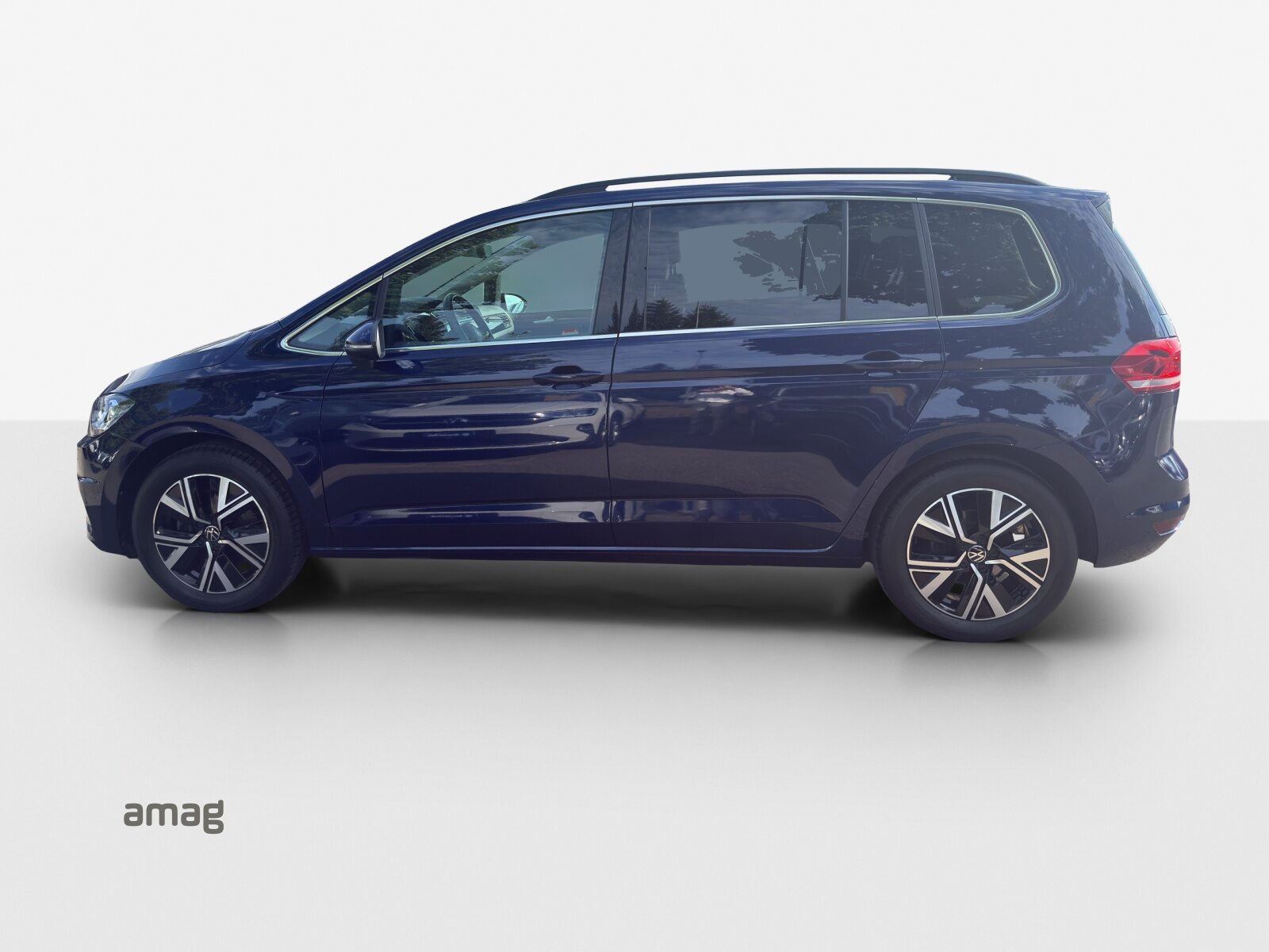VW Touran Comfortline, Essence, Occasion / Utilisé, Automatique - 2