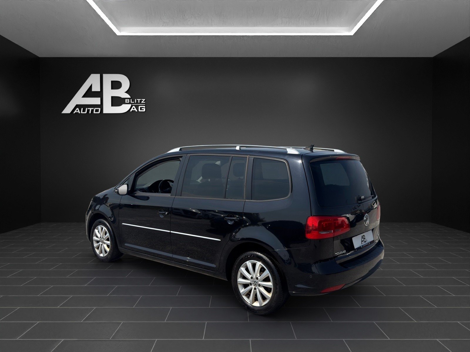 VW Touran 1.4 TSI Highline DSG * 7- Plätzer *, Essence, Occasion / Utilisé, Automatique - 3