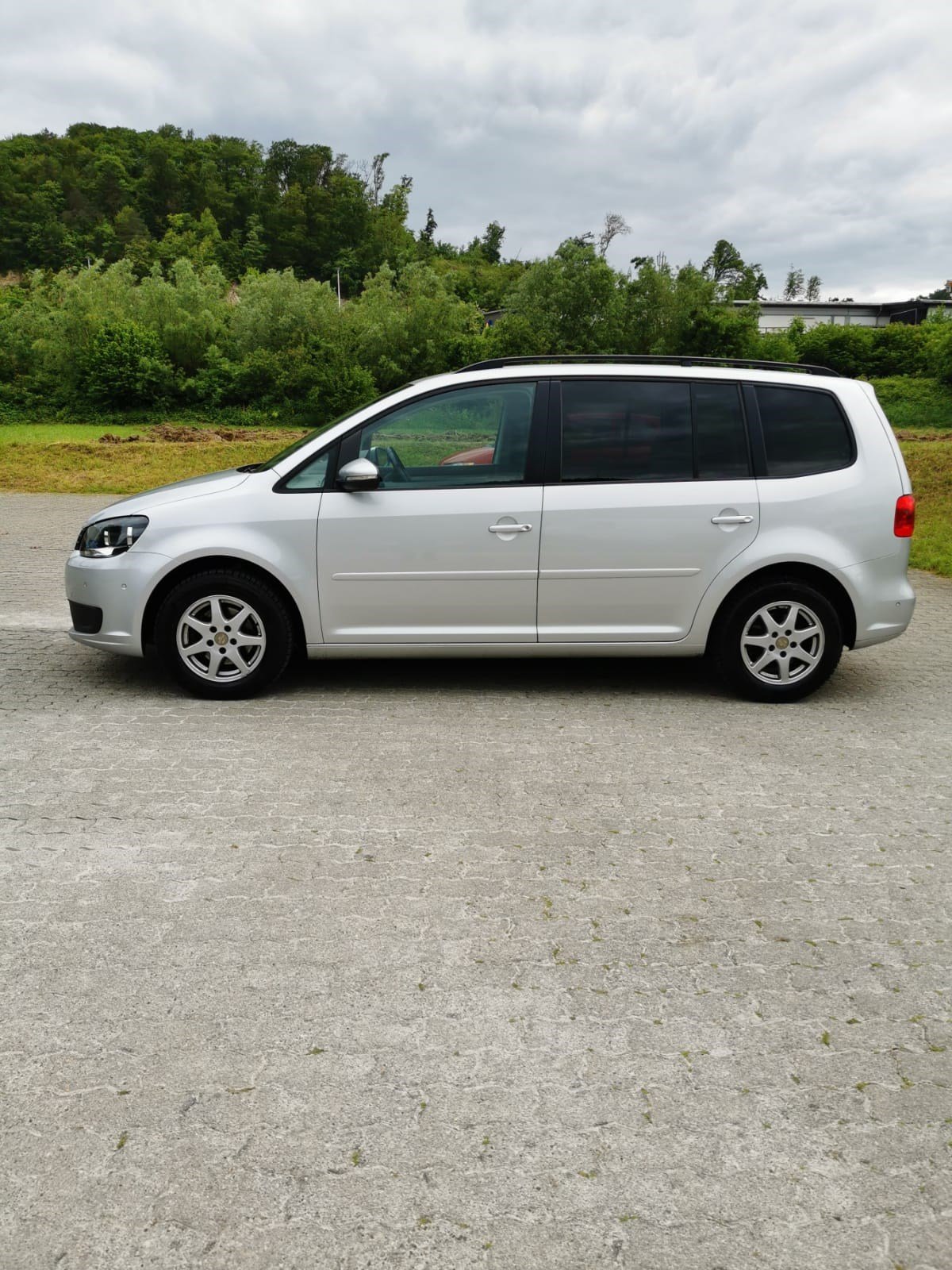 VW Touran 1.4 TSI Comfortline, Essence, Occasion / Utilisé, Manuelle - 5