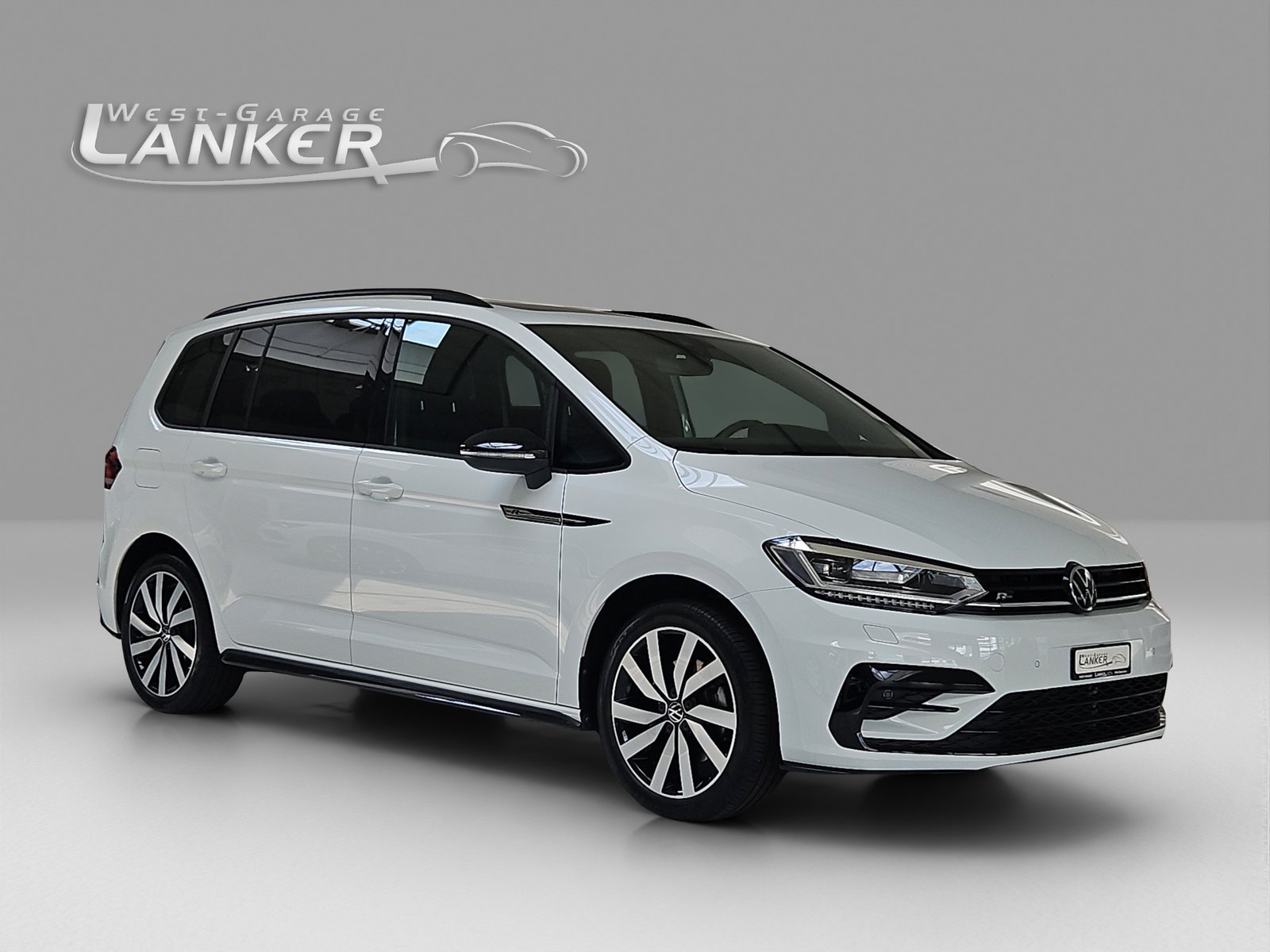VW Touran 1.5 TSI R-Line DSG, Benzin, Occasion / Gebraucht, Automatik - 2