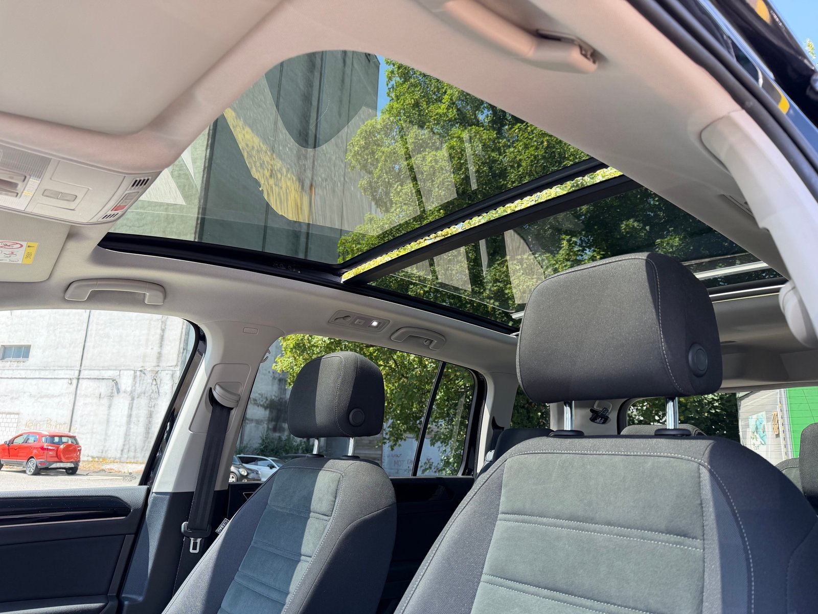 VW Touran 2.0 TDI BlueMotion Technology Highline DSG, Diesel, Occasion / Utilisé, Automatique - 6