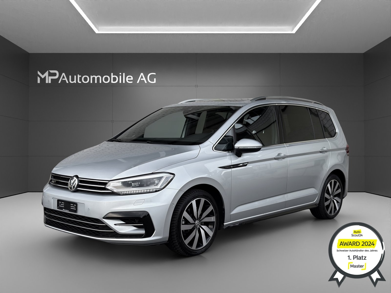 VW Touran 1.4 TSI BlueMotion Technology Highline DSG R Line