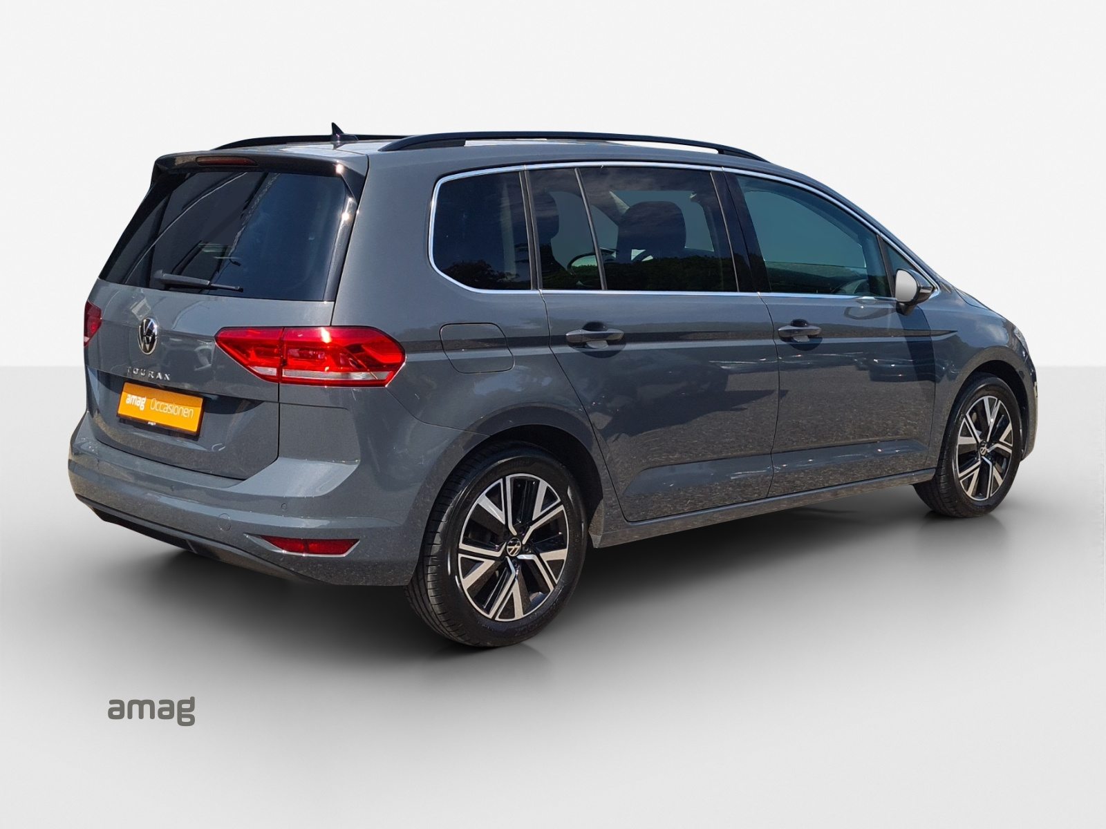 VW Touran Comfortline, Petrol, Second hand / Used, Automatic - 5