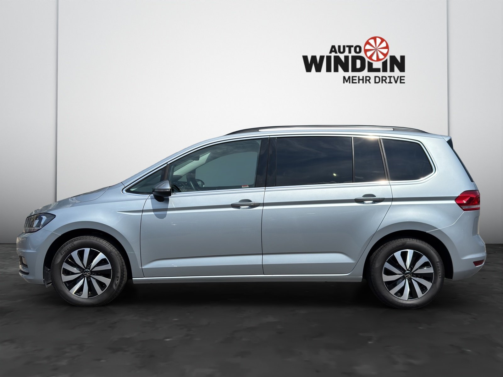 VW Touran 1.5 TSI Comfortline DSG, Essence, Occasion / Utilisé, Automatique - 4