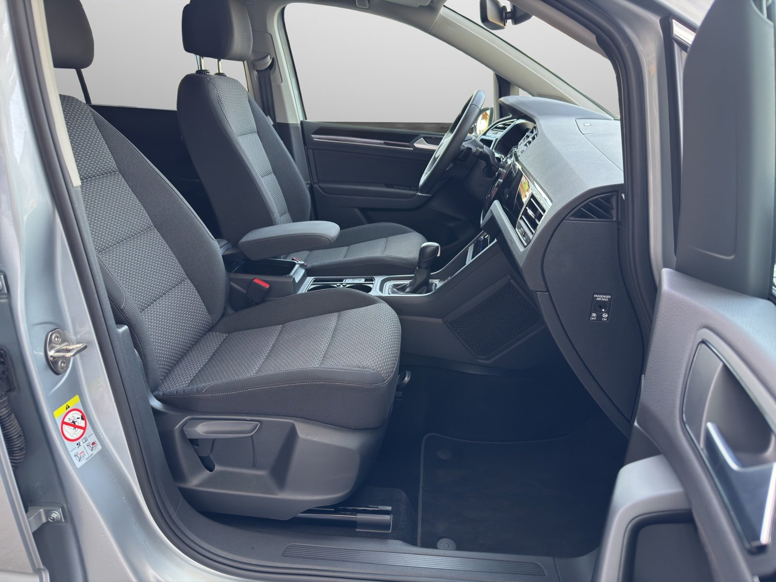 VW Touran 1.5 TSI Comfortline DSG, Essence, Occasion / Utilisé, Automatique - 7