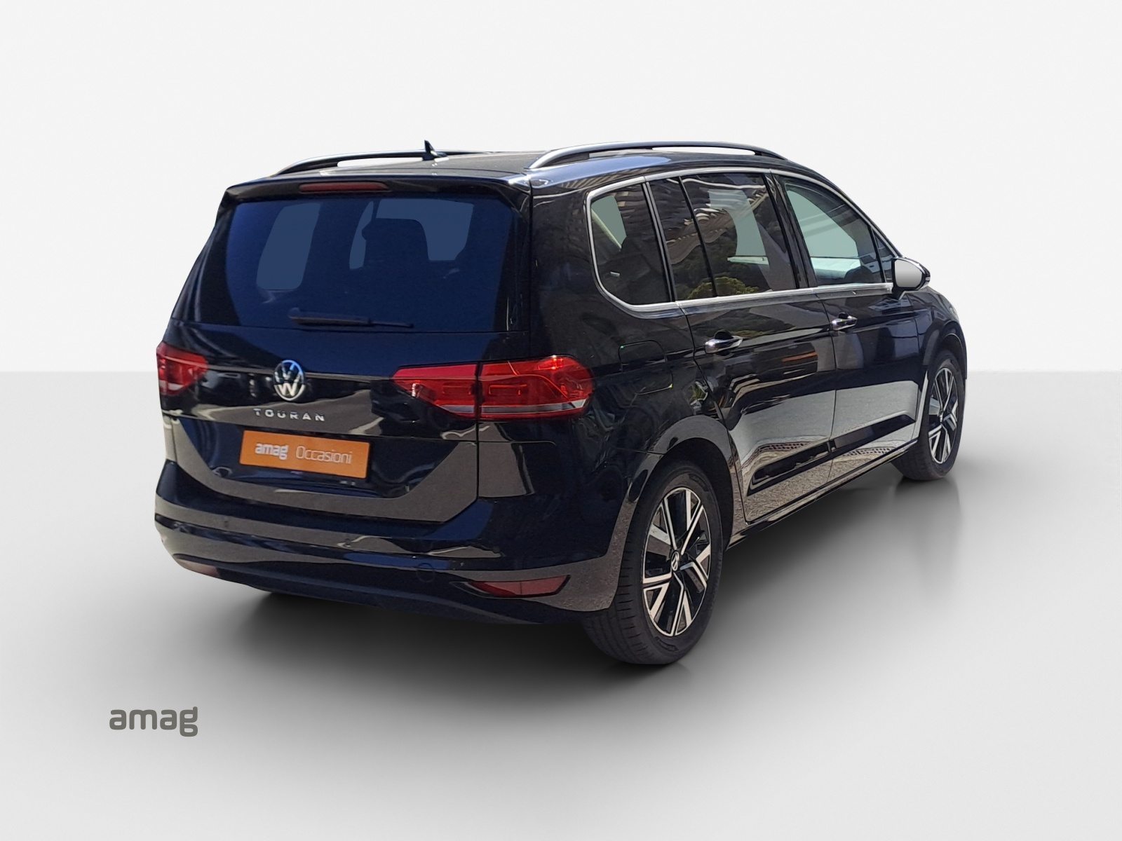 VW Touran Comfortline, Petrol, Second hand / Used, Automatic - 5