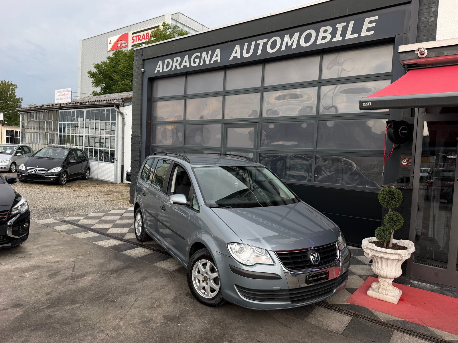 VW Touran 1.9 TDI BlueMotion Highline 7Plätzer, Diesel, Occasion / Gebraucht, Handschaltung - 2