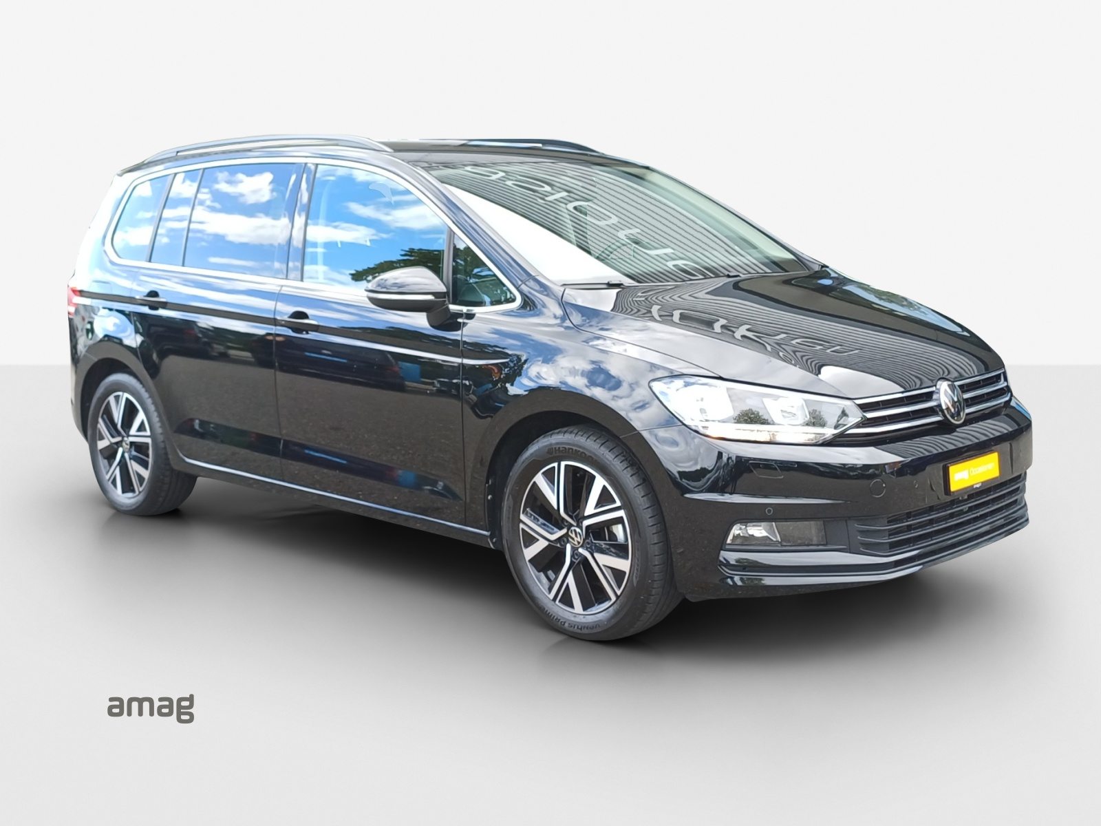 VW Touran Comfortline, Petrol, Second hand / Used, Automatic - 6