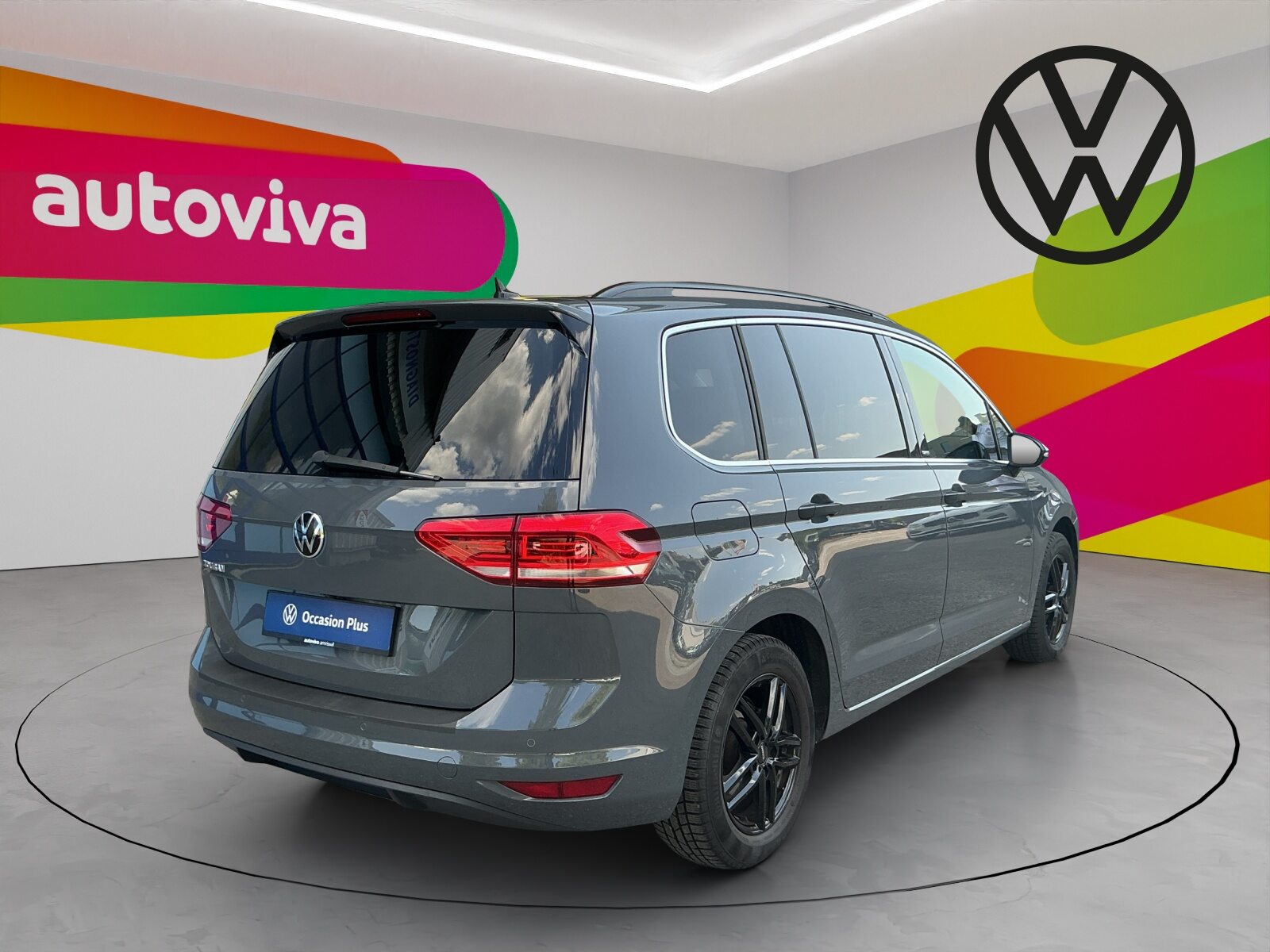 VW Touran UNITED, Essence, Occasion / Utilisé, Automatique - 3