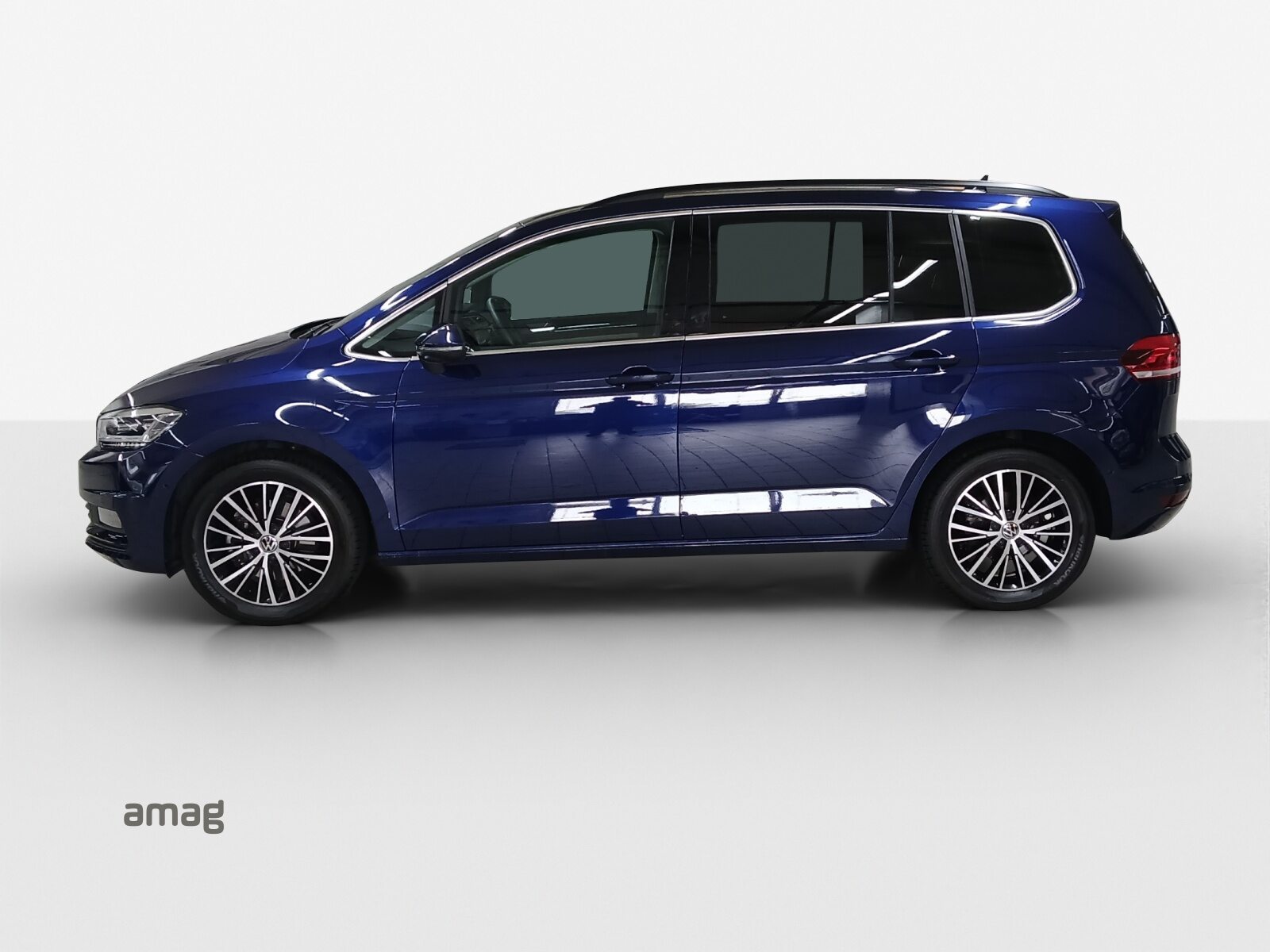 VW Touran Comfortline, Benzin, Occasion / Gebraucht, Automatik - 2