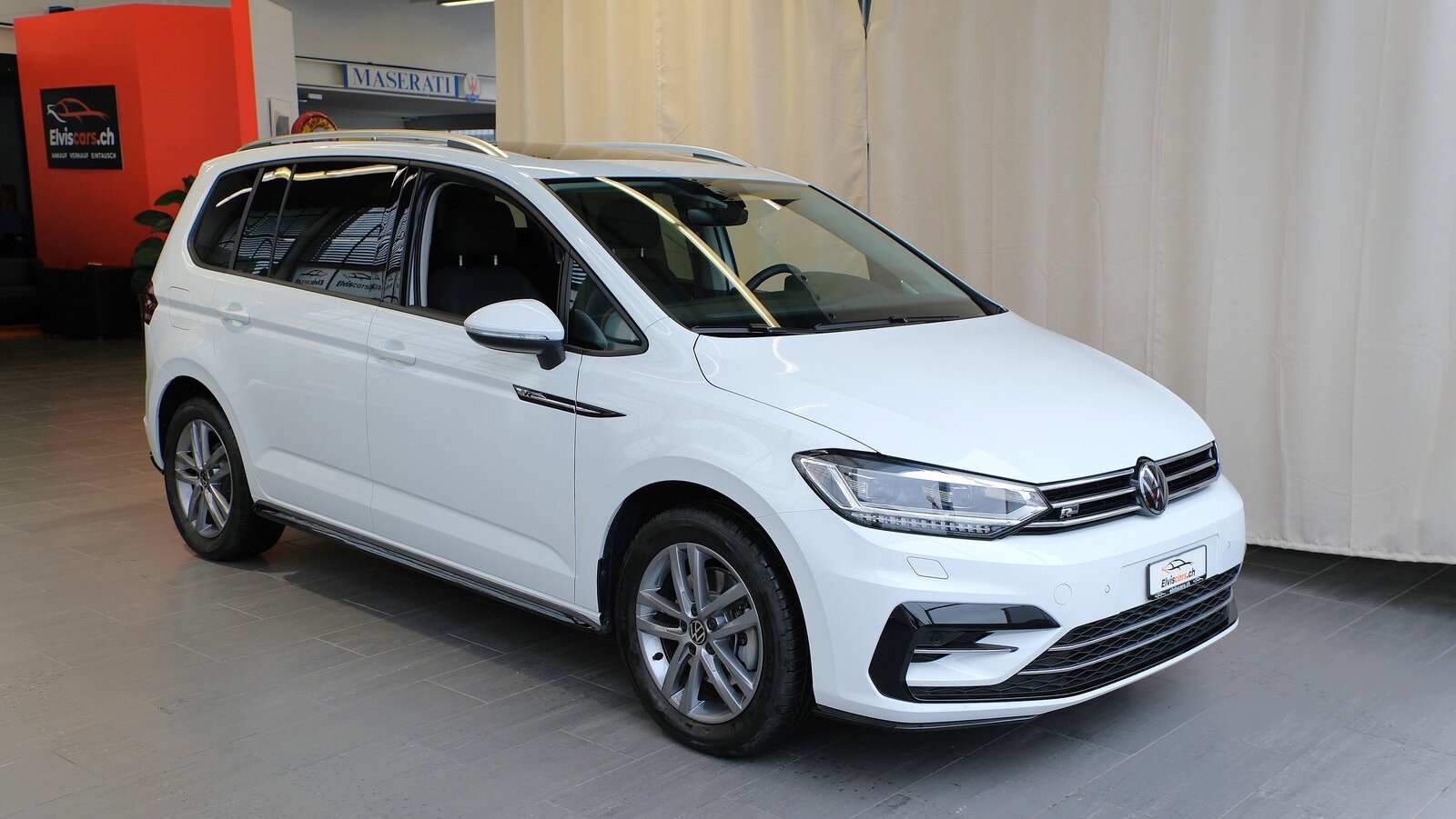 VW Touran 1.5 TSI EVO Comfortline United R Line DSG, Essence, Occasion / Utilisé, Automatique - 2