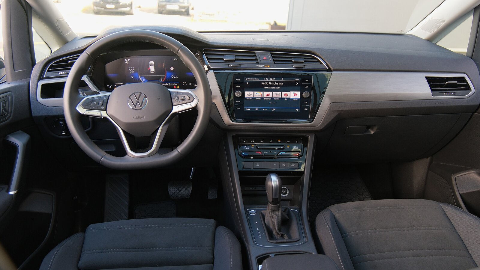 VW Touran 1.5 TSI EVO Comfortline United R Line DSG, Essence, Occasion / Utilisé, Automatique - 6