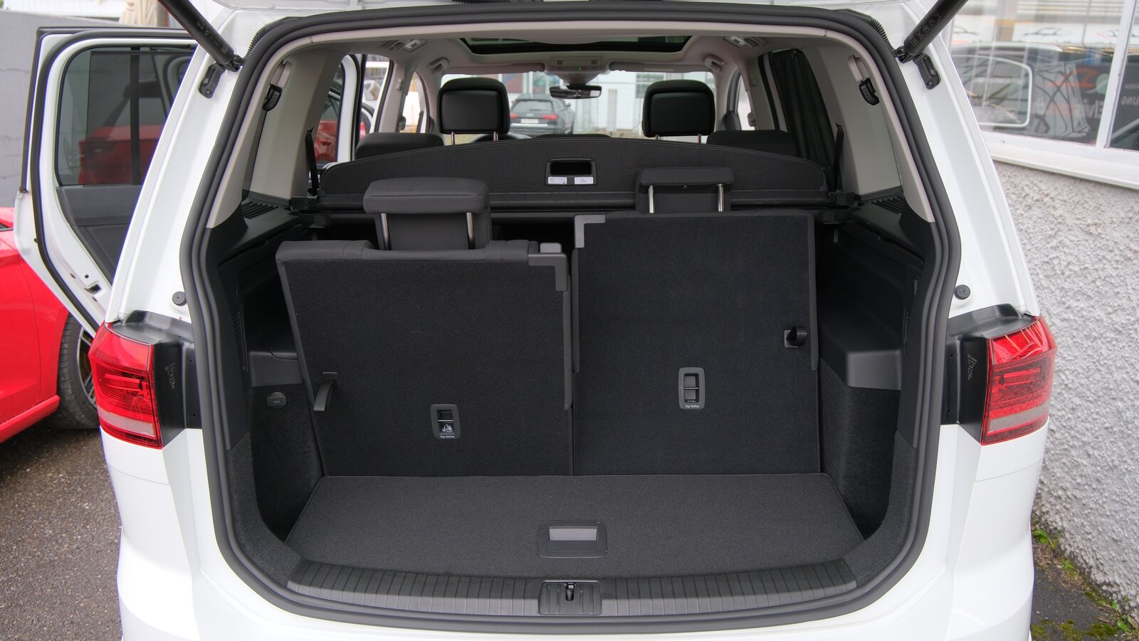 VW Touran 1.5 TSI EVO Comfortline United R Line DSG, Essence, Occasion / Utilisé, Automatique - 7