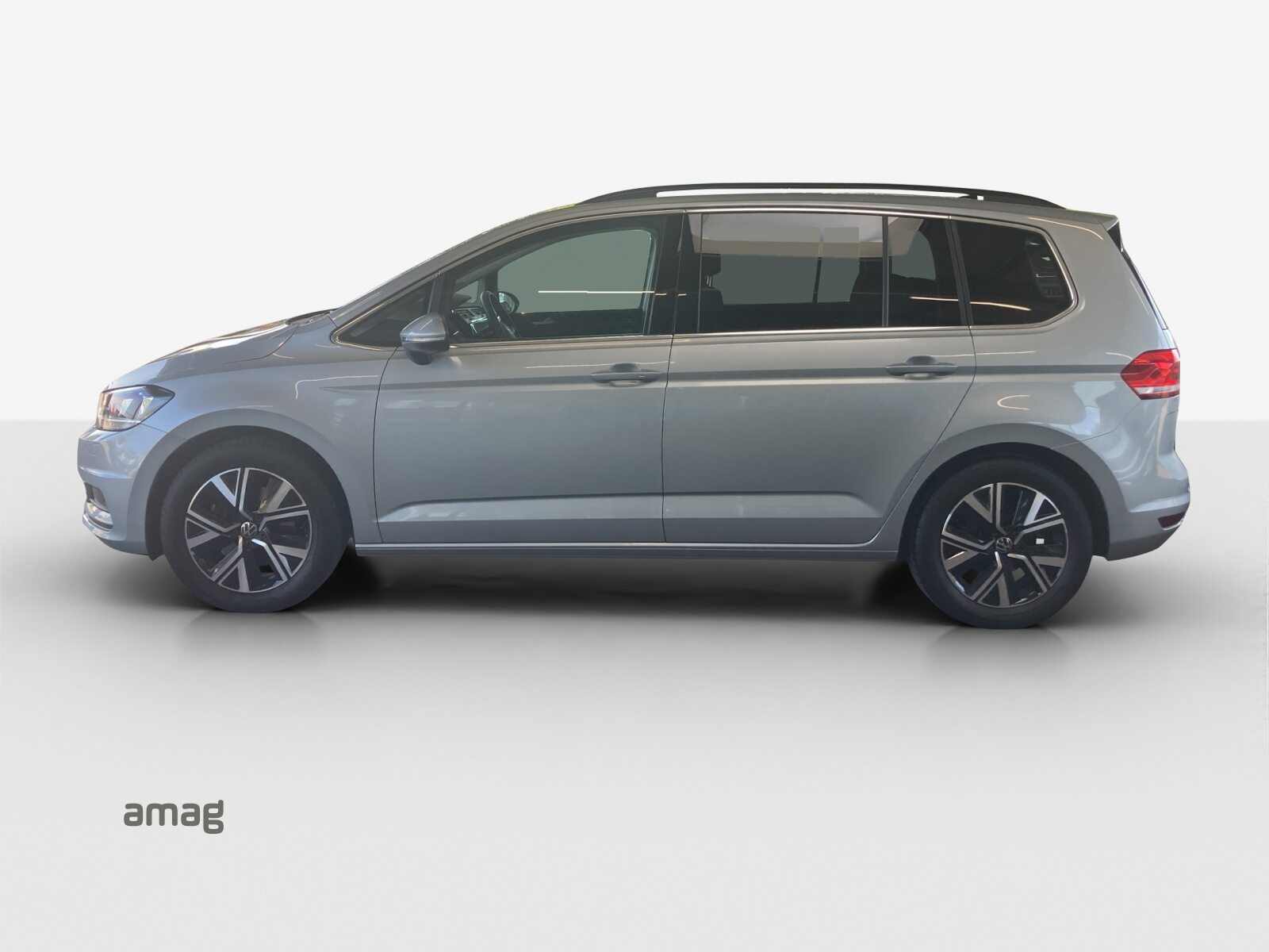 VW Touran Comfortline, Benzin, Occasion / Gebraucht, Automatik - 2