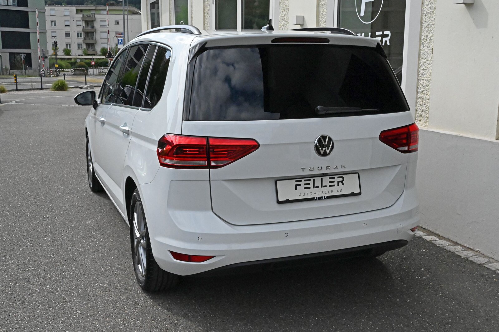 VW Touran 1.5 TSI EVO Comfortline DSG **Werksgarantie bis 20, Benzin, Occasion / Gebraucht, Automatik - 7
