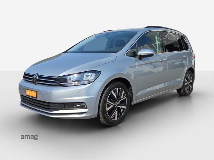 VW Touran Comfortline, Petrol, Second hand / Used, Automatic