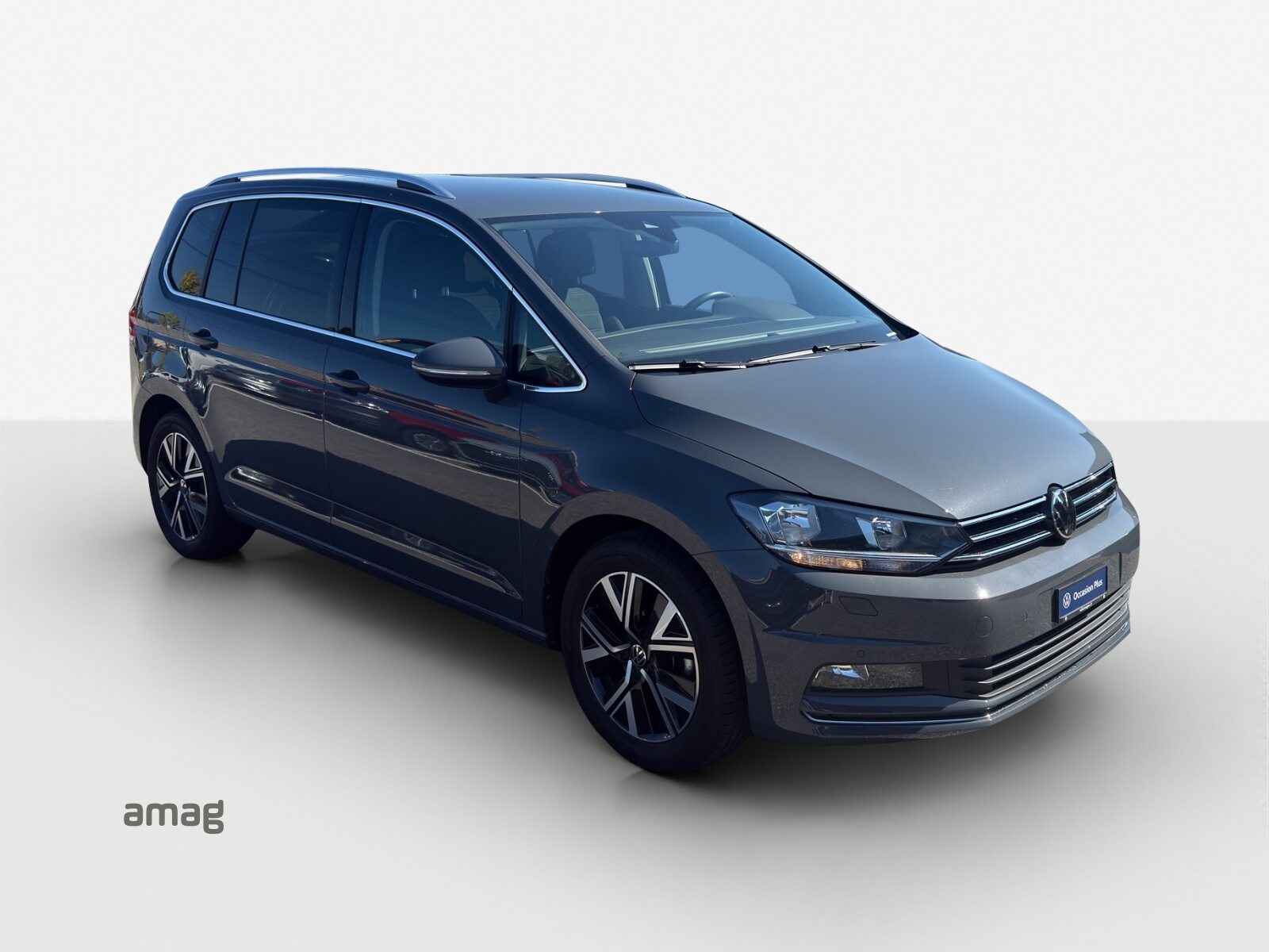 VW Touran Highline, Petrol, Second hand / Used, Automatic - 6