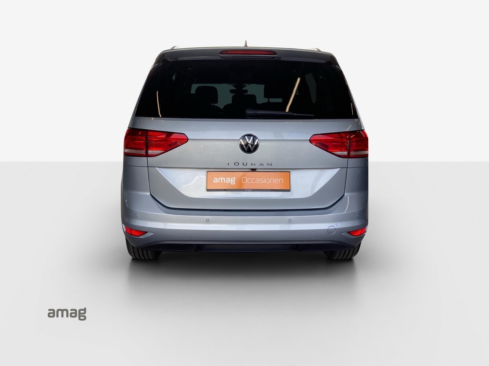 VW Touran Highline, Petrol, Second hand / Used, Automatic - 4