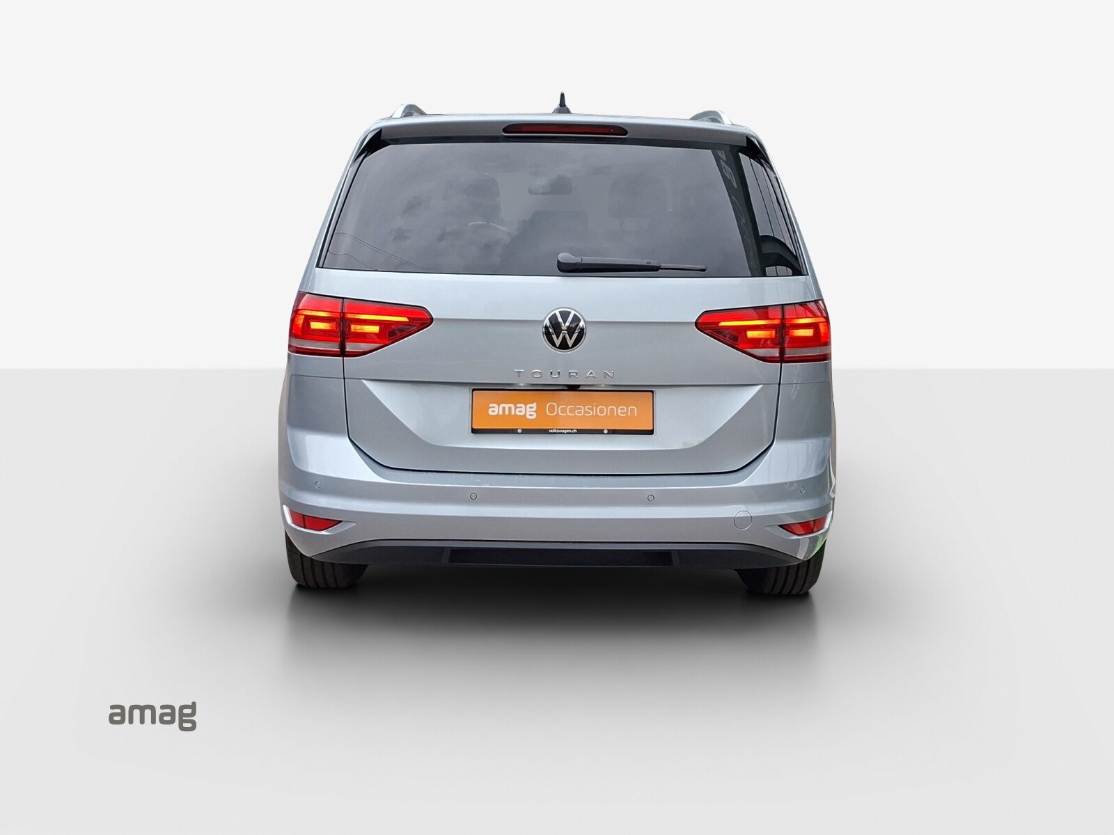 VW Touran Highline, Petrol, Second hand / Used, Automatic - 4