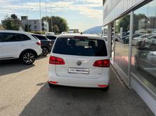 VW Touran 1.6 TDI BlueMotion Technology Highline DSG, Diesel, Second hand / Used, Automatic - 4