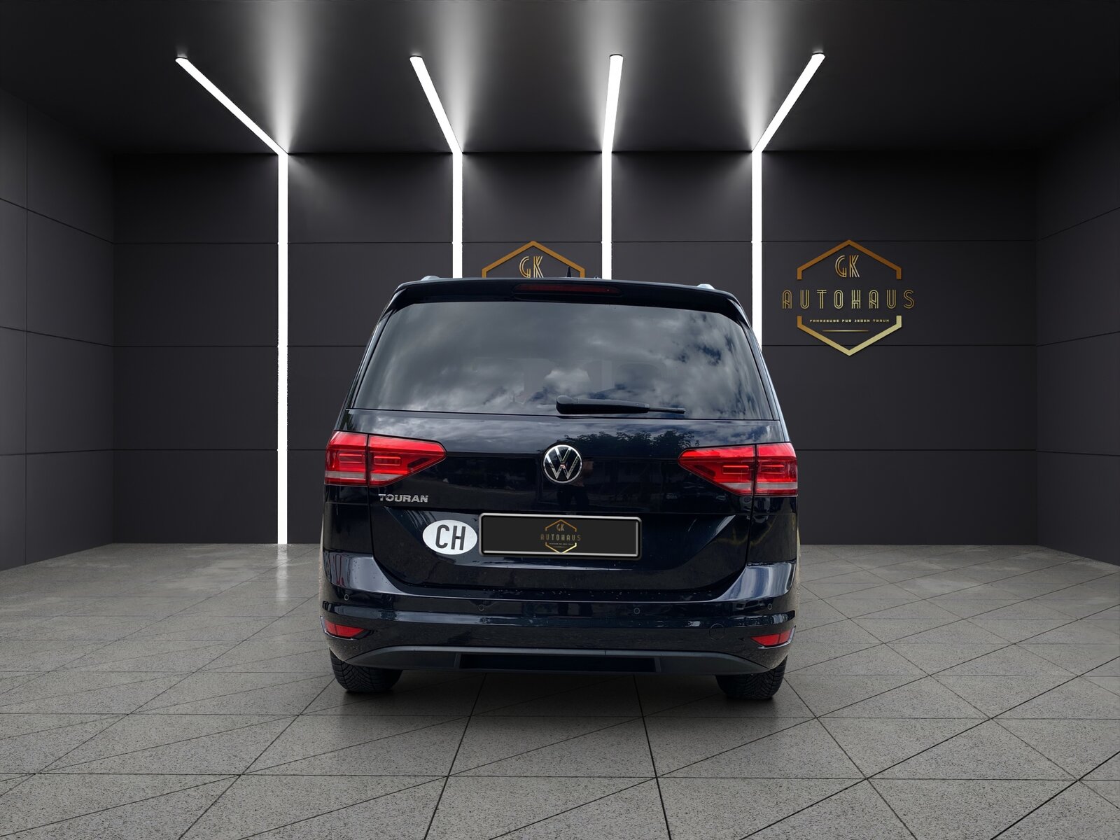 VW Touran 1.5 TSI EVO Comfortline DSG 7 Sitze, Benzin, Occasion / Gebraucht, Automatik - 4