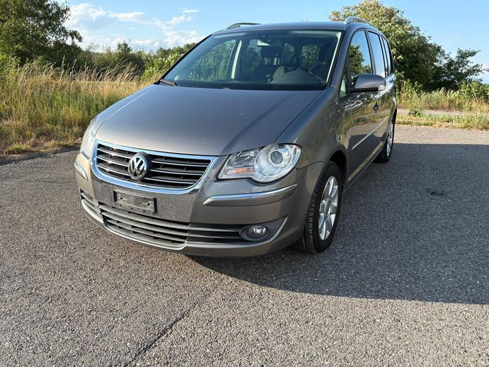 VW Touran 2.0 TDI Trendline, Diesel, Occasion / Gebraucht, Automatik