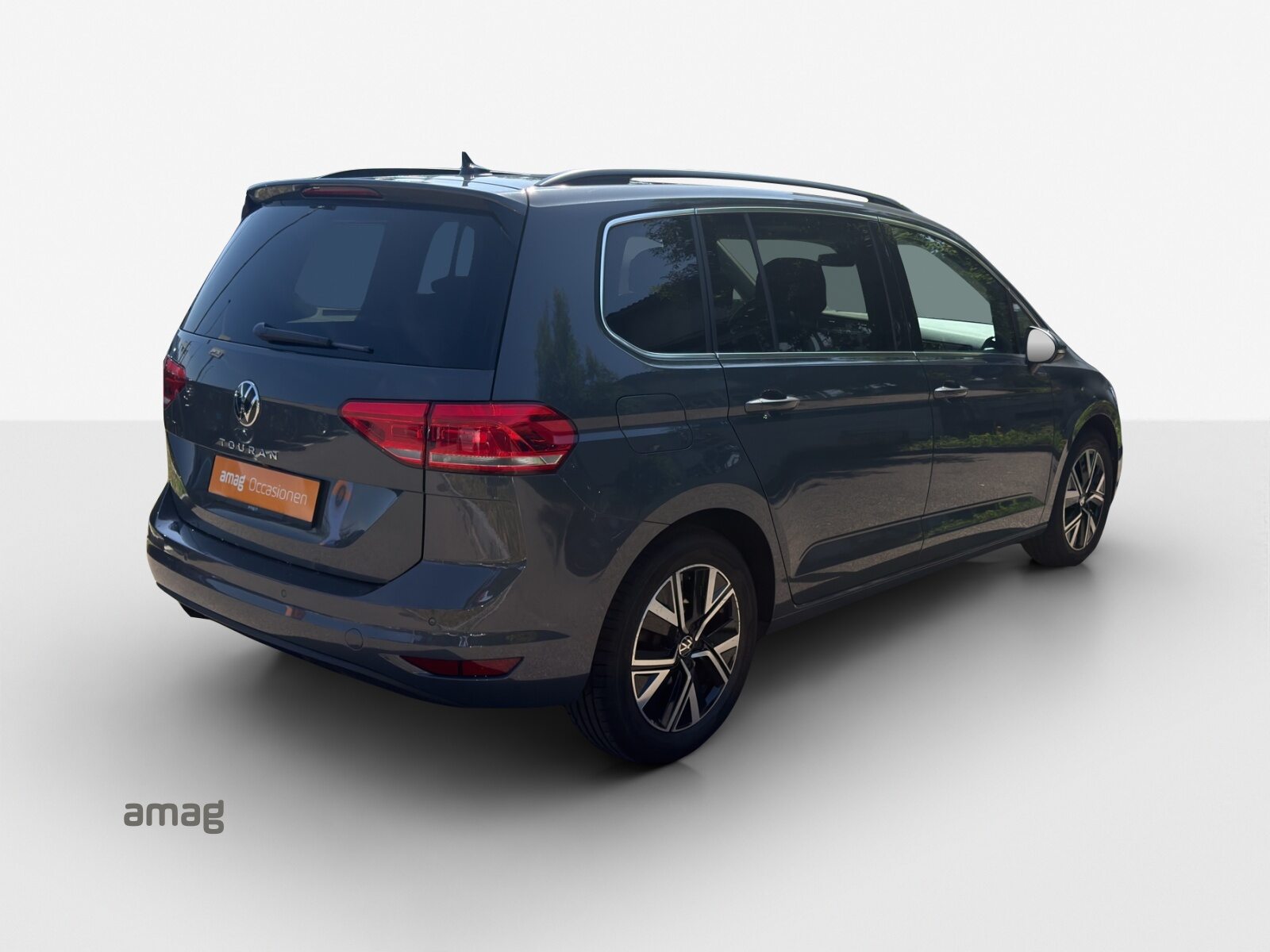 VW Touran Comfortline, Petrol, Second hand / Used, Automatic - 5
