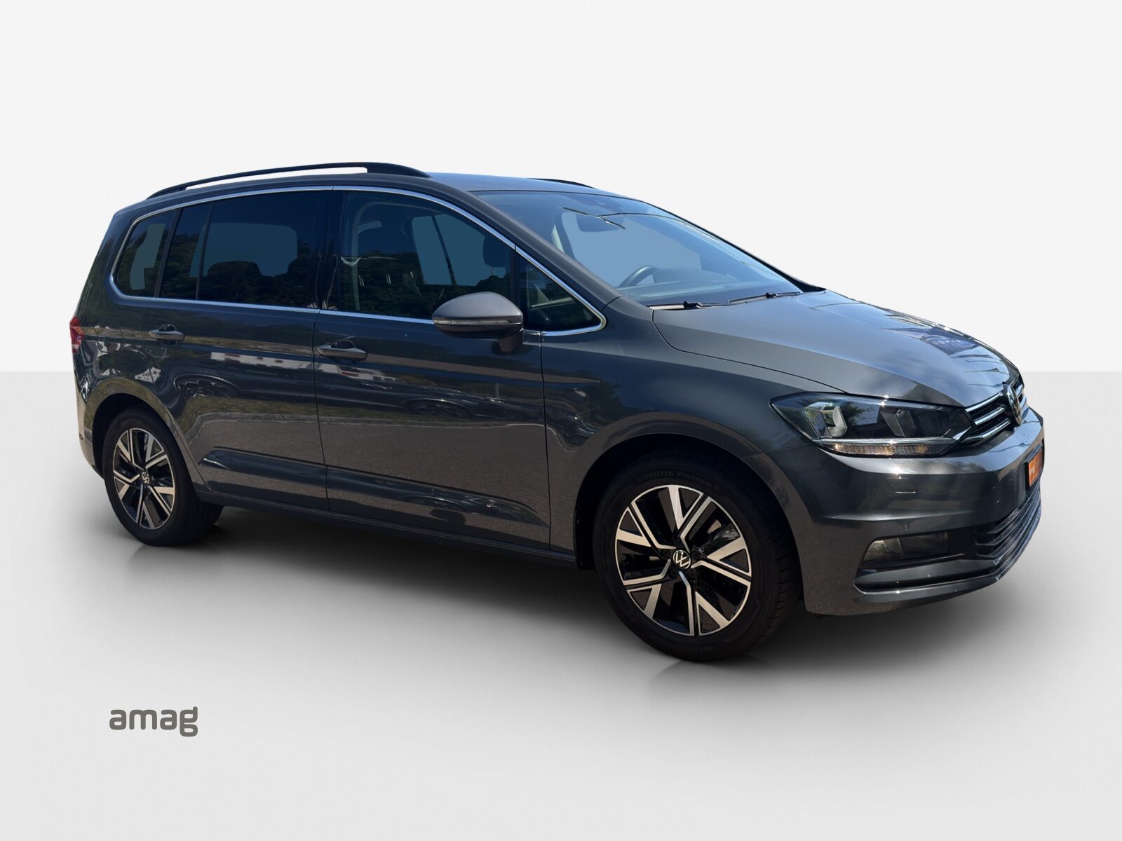 VW Touran Comfortline, Petrol, Second hand / Used, Automatic - 6