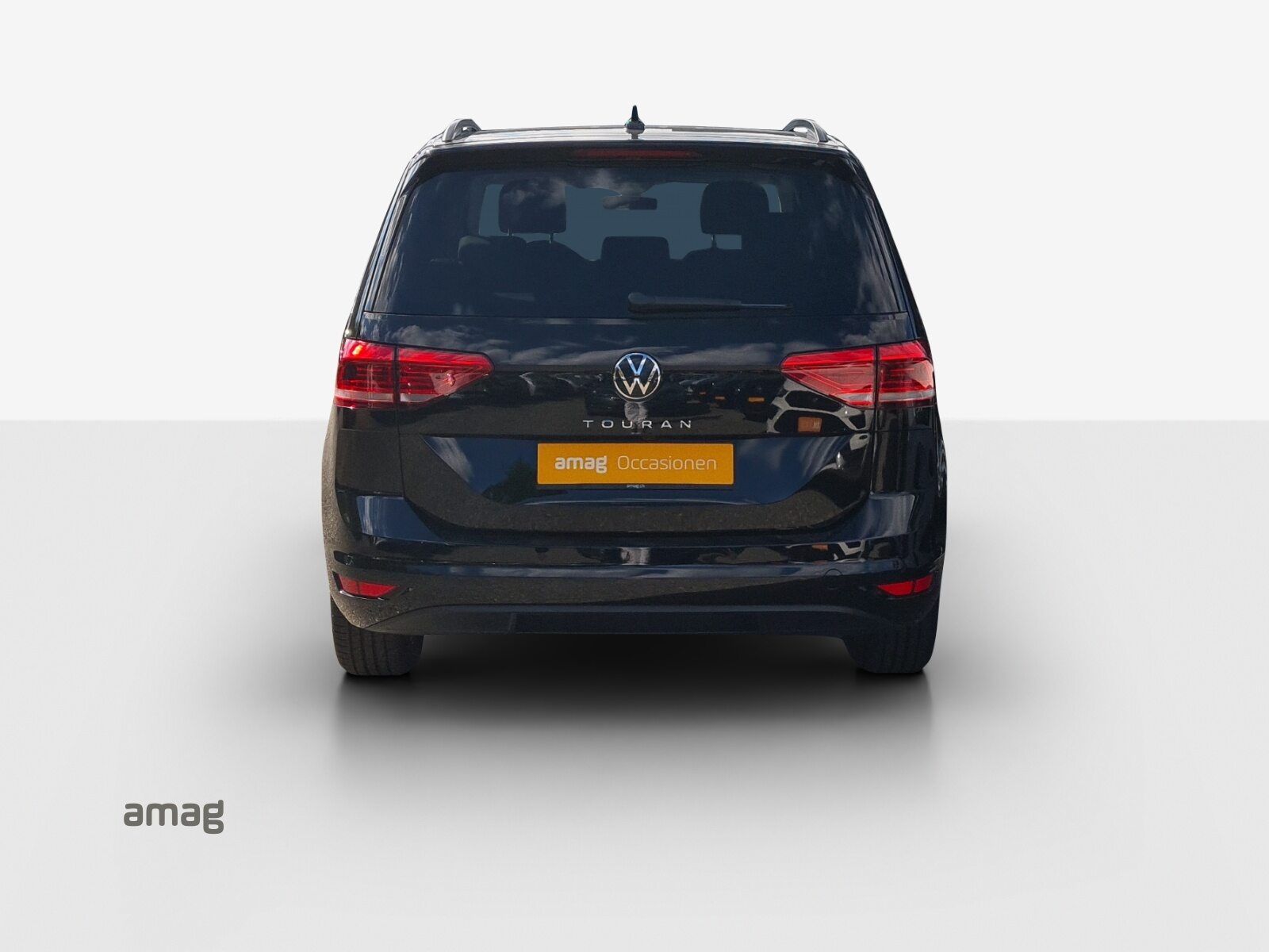 VW Touran Comfortline, Petrol, Second hand / Used, Automatic - 4
