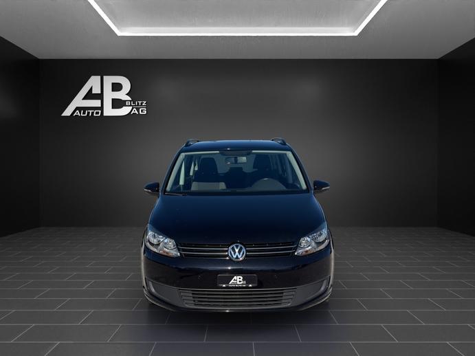VW Touran 1.4 TSI Trendline DSG mit 140 PS, Essence, Occasion / Utilisé, Automatique