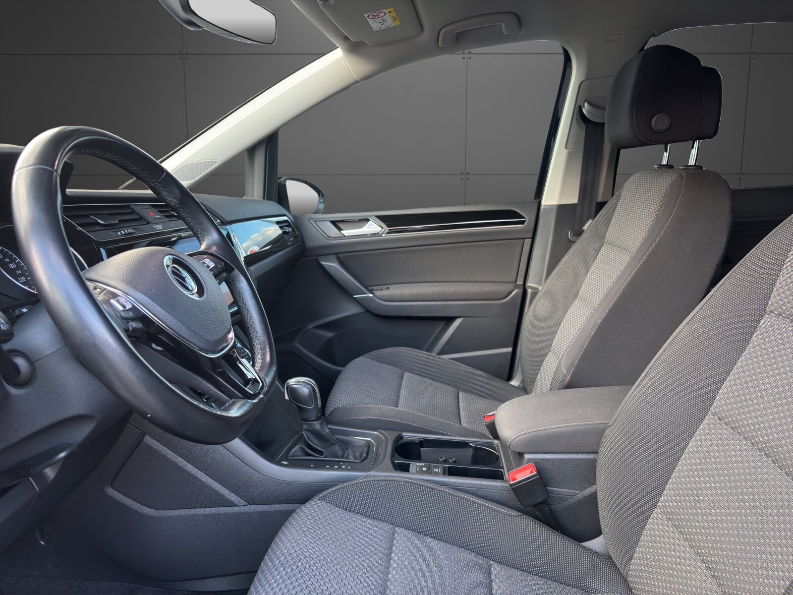 VW Touran 1.5 TSI EVO Comfortline DSG, Benzin, Occasion / Gebraucht, Automatik - 3