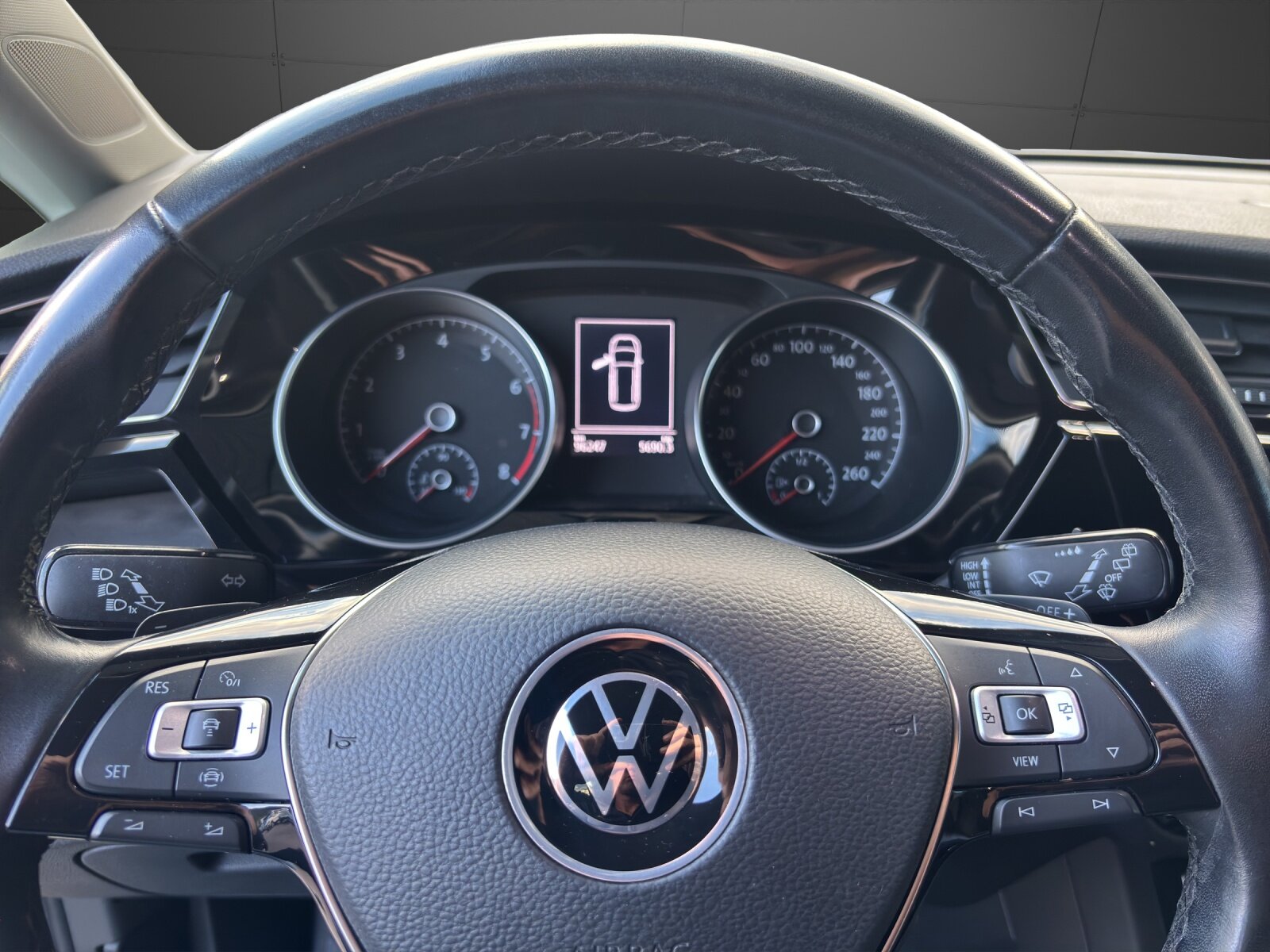 VW Touran 1.5 TSI EVO Comfortline DSG, Benzin, Occasion / Gebraucht, Automatik - 6